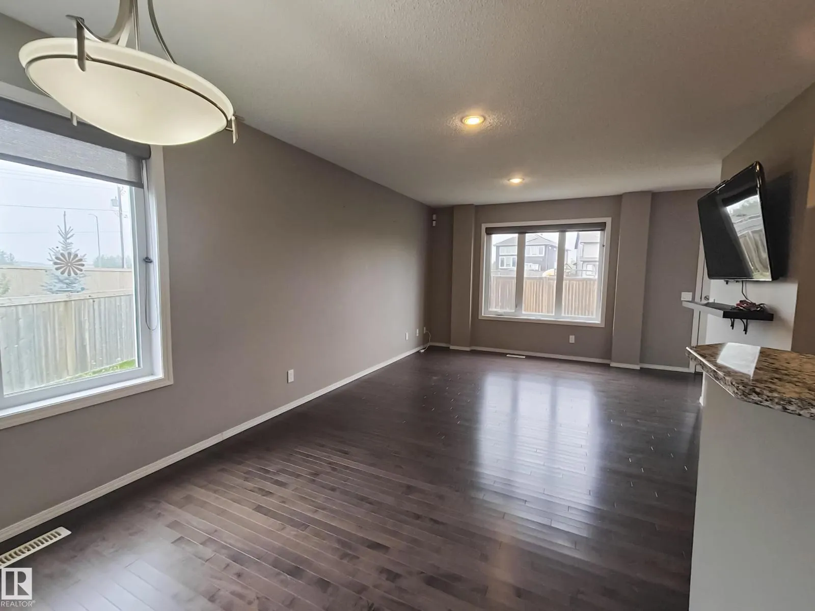 12530 172 AV NW NW