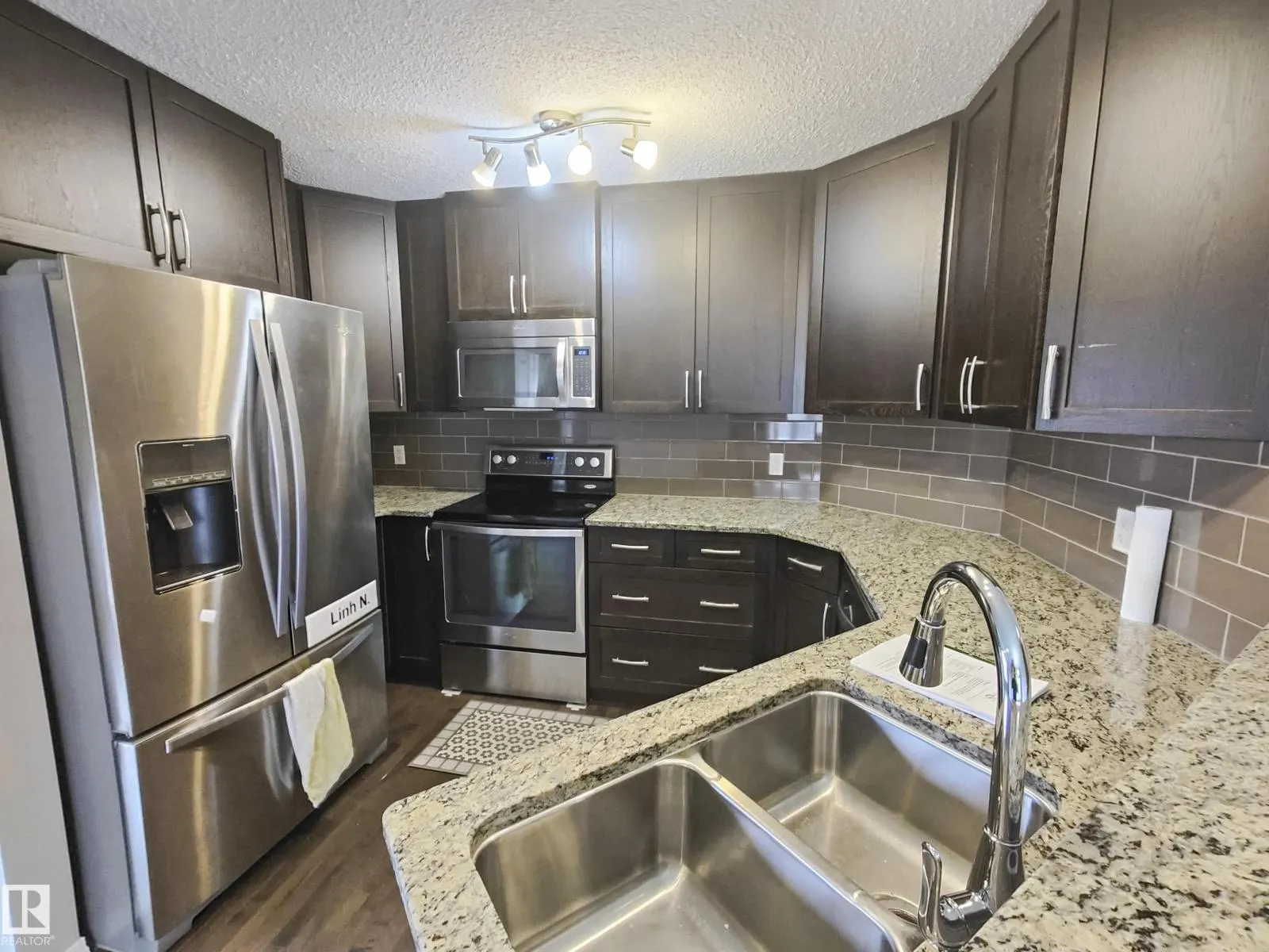 12530 172 AV NW NW