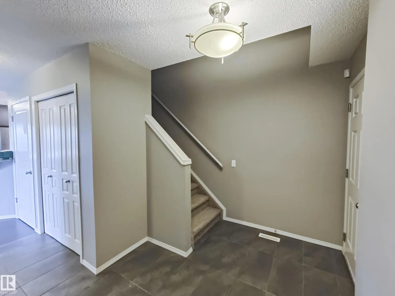12530 172 AV NW NW