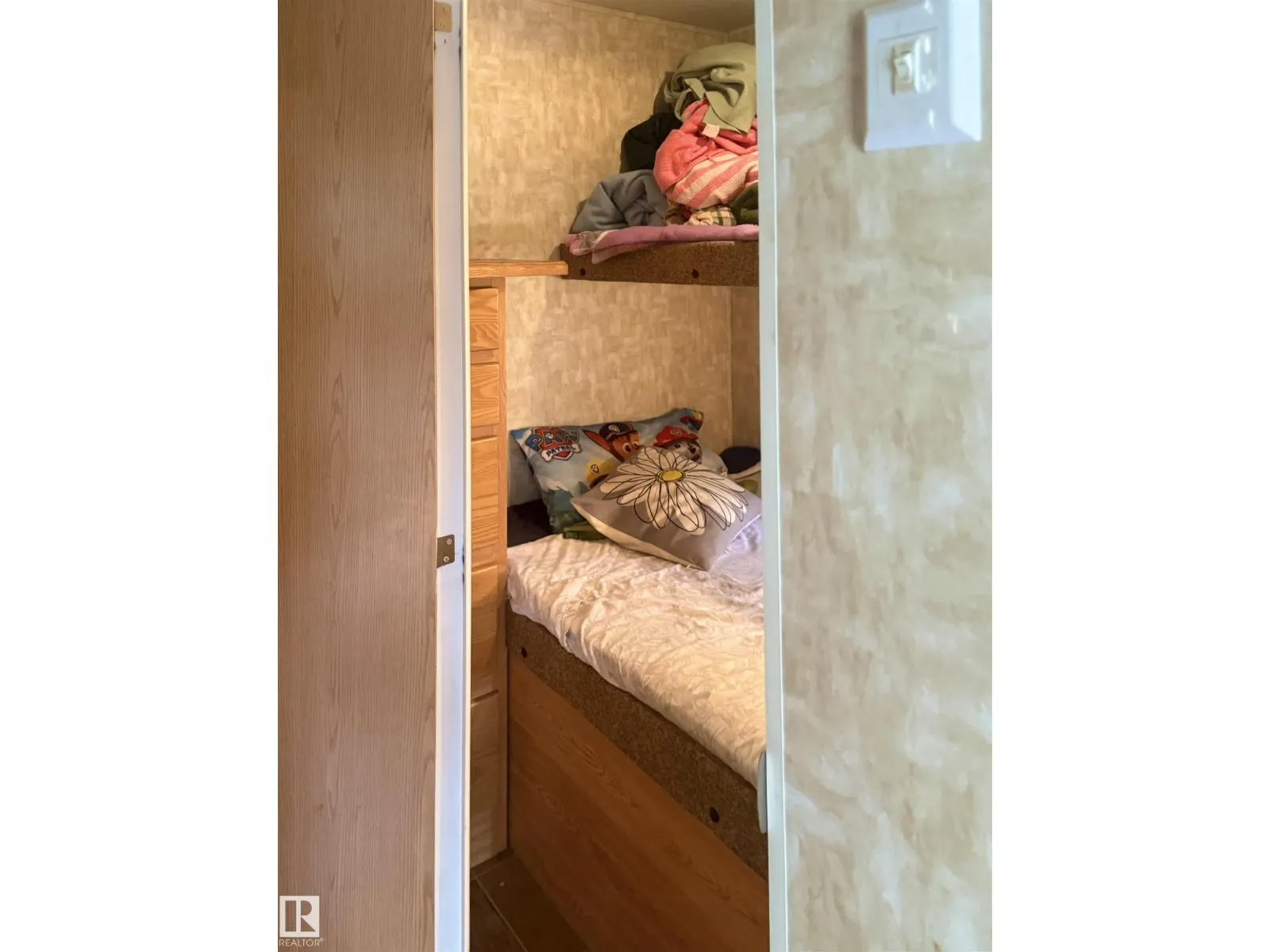 #1002 35468 Range Road 30