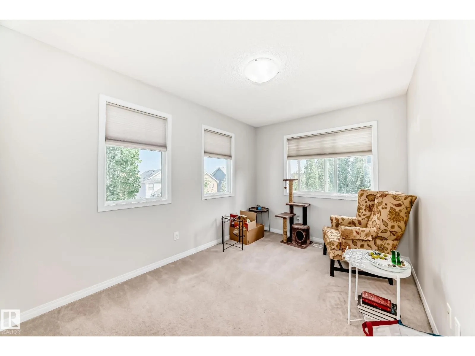 #90 4050 SAVARYN DR SW