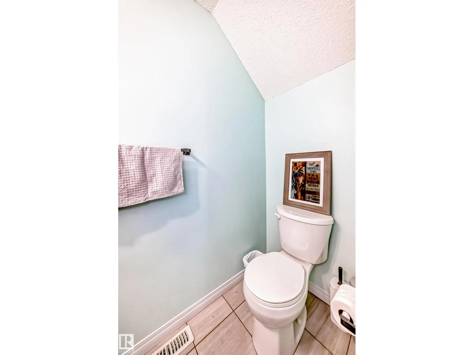 #90 4050 SAVARYN DR SW