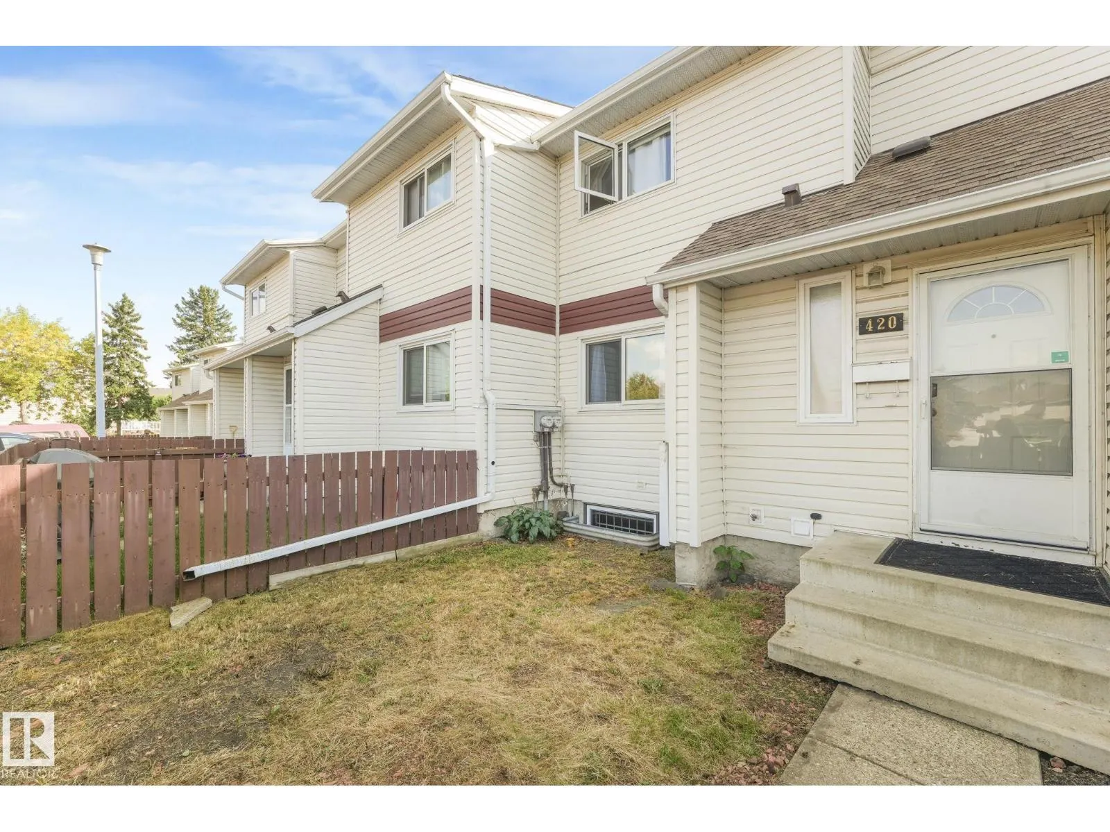 420 CLAREVIEW RD NW