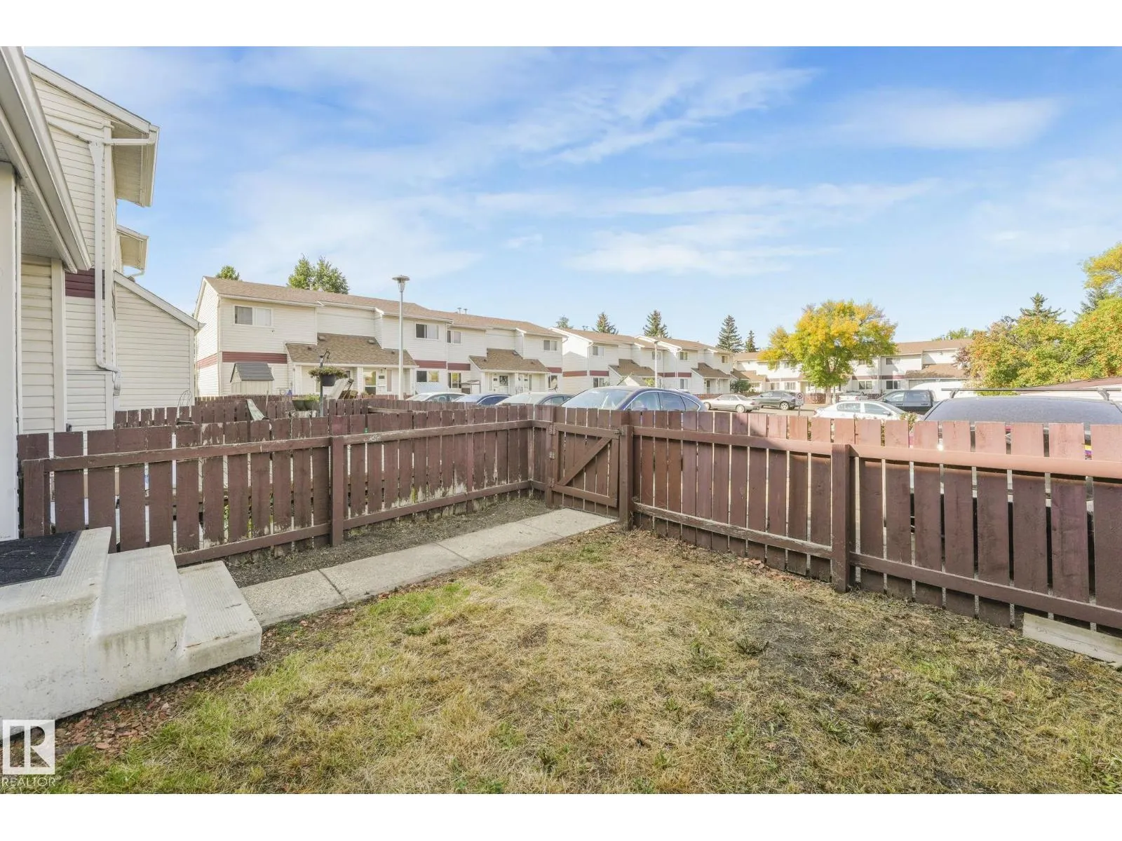 420 CLAREVIEW RD NW