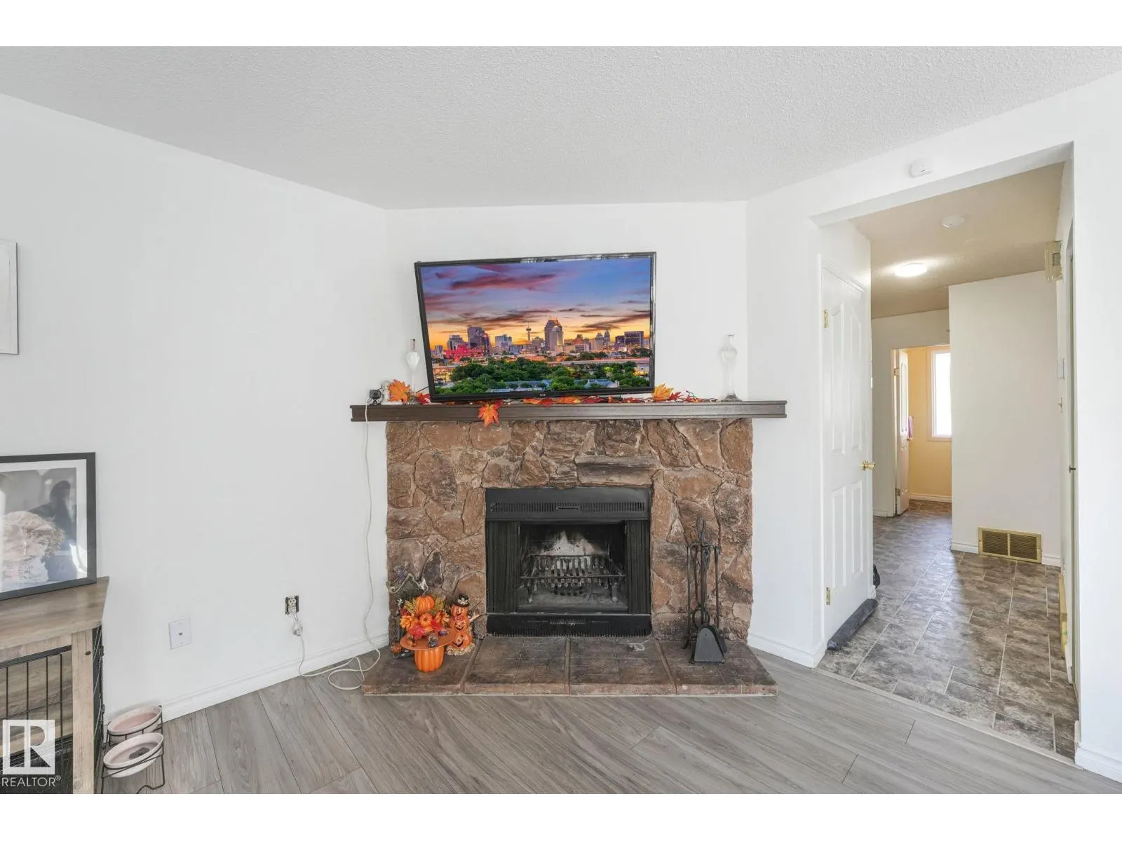 420 CLAREVIEW RD NW