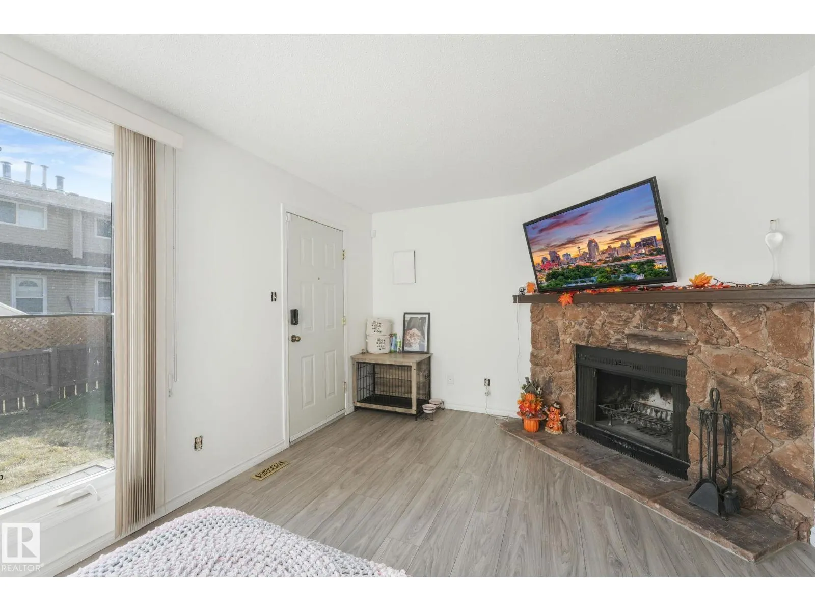 420 CLAREVIEW RD NW