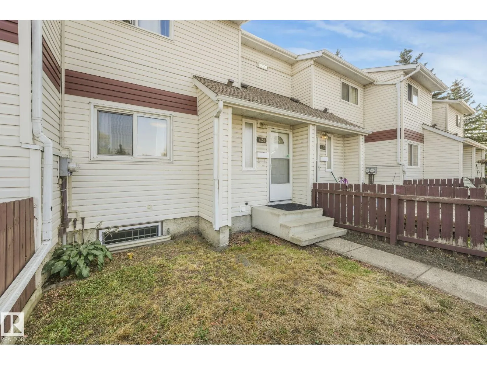 420 CLAREVIEW RD NW