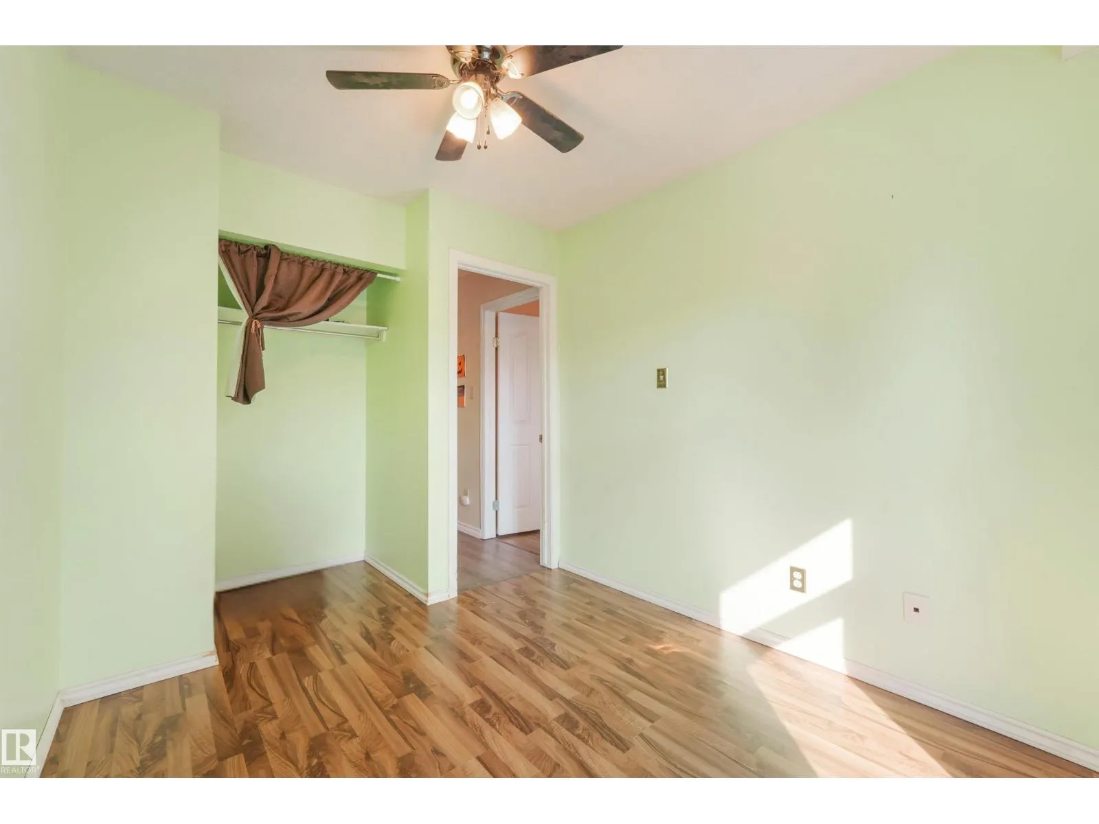 420 CLAREVIEW RD NW