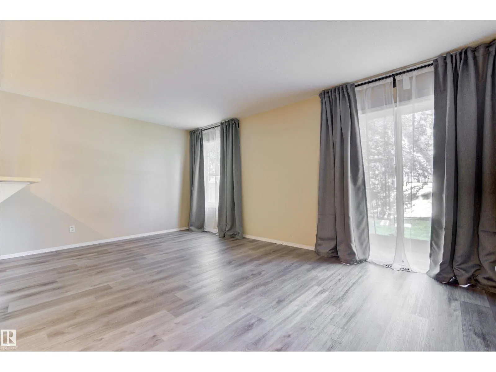 #97 230 EDWARDS DR SW