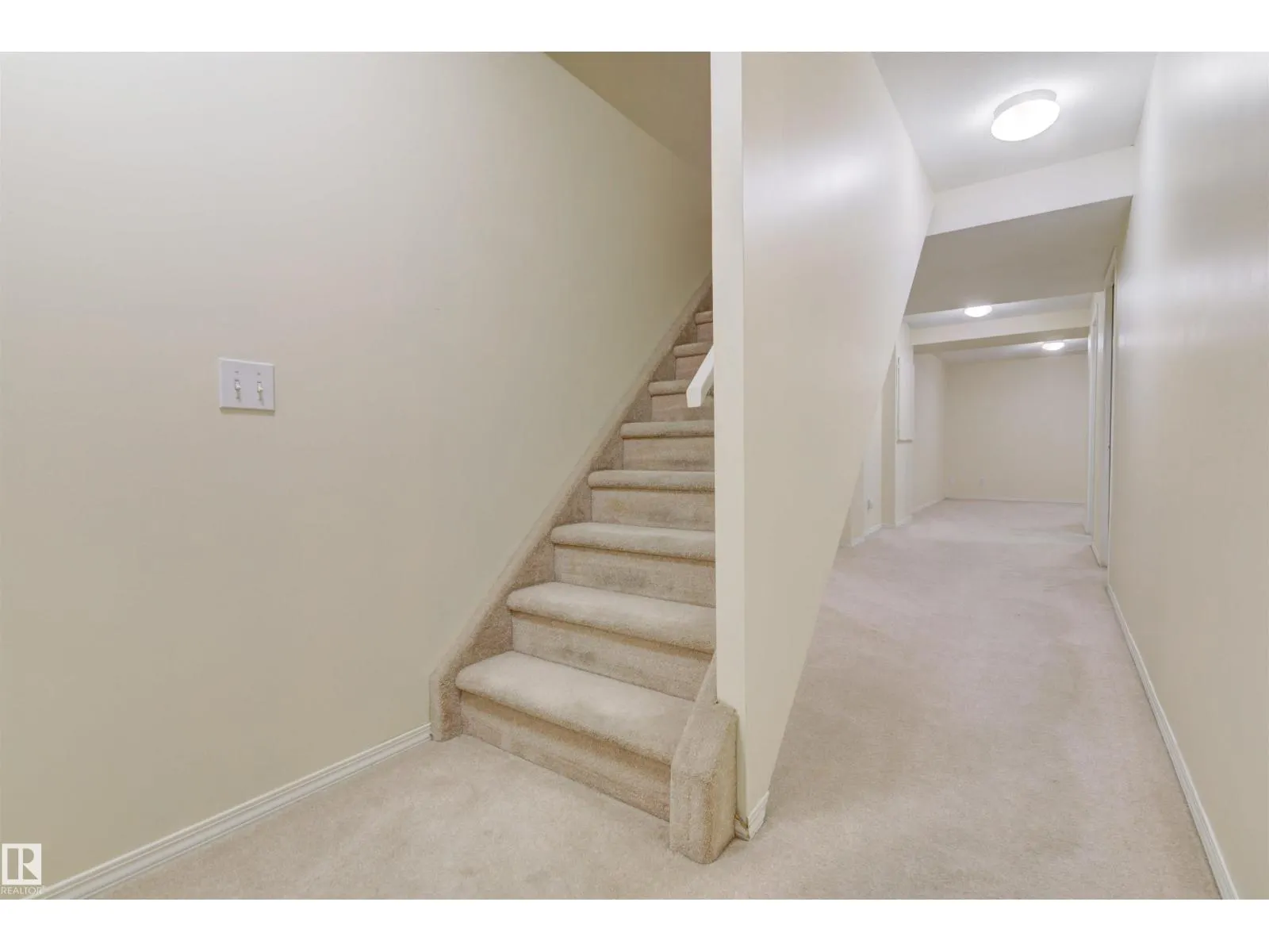 #97 230 EDWARDS DR SW