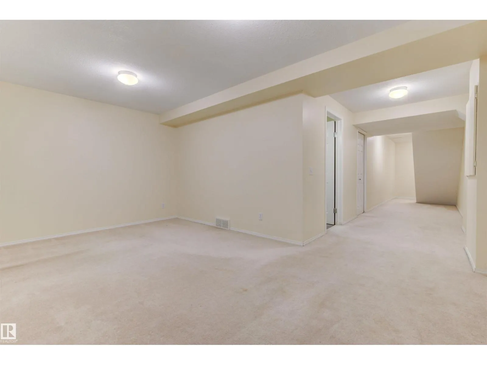 #97 230 EDWARDS DR SW