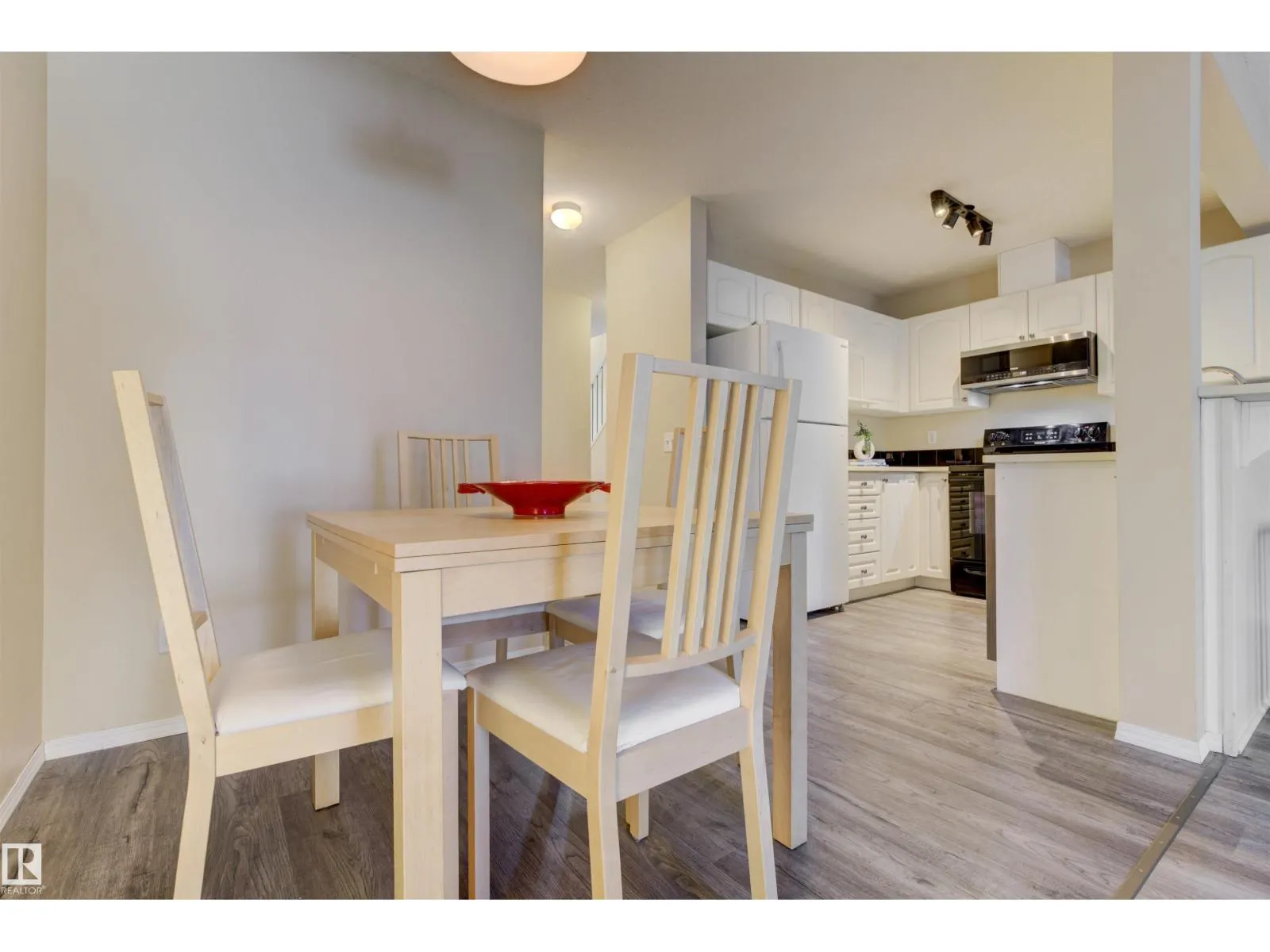 #97 230 EDWARDS DR SW