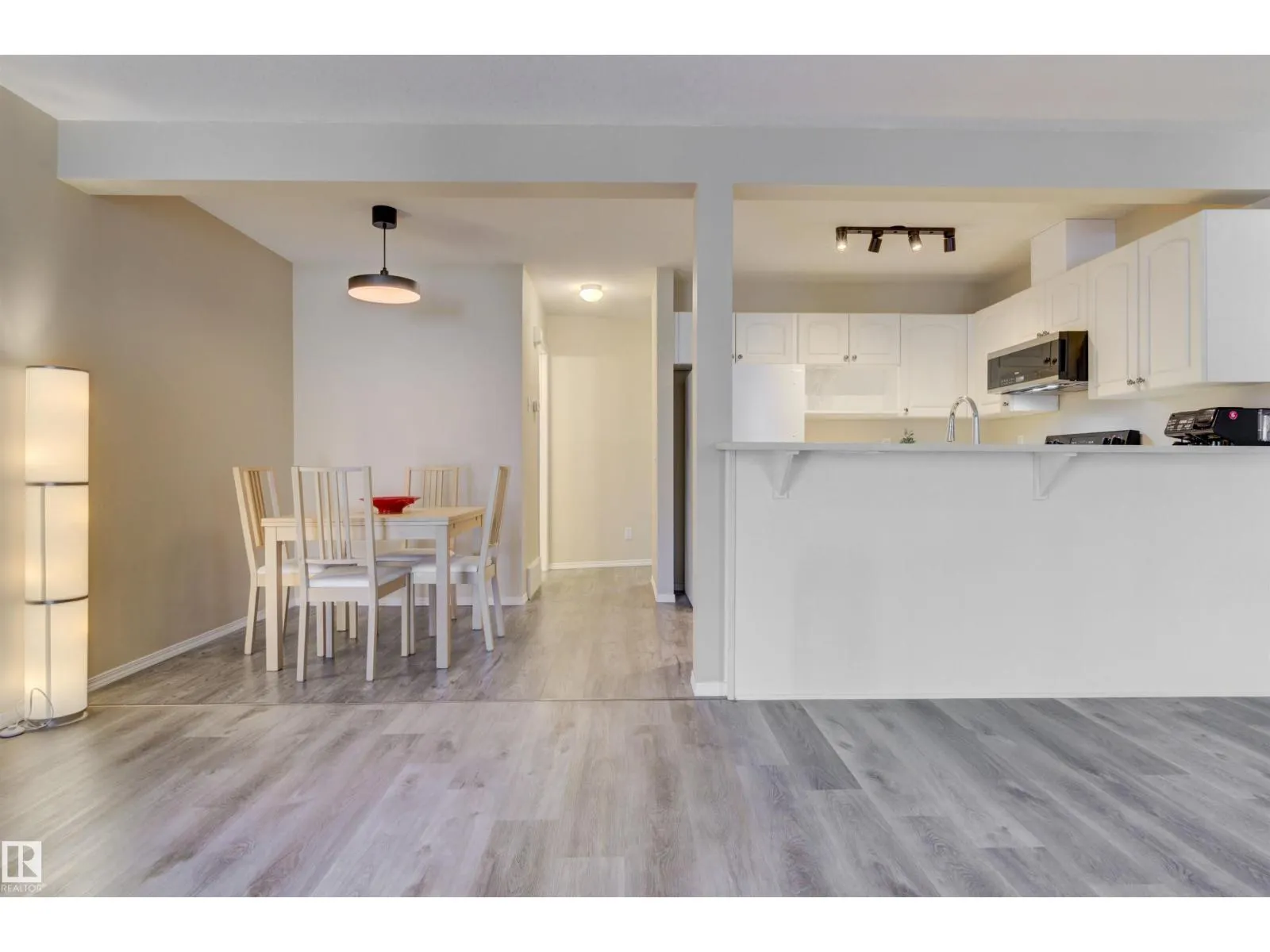 #97 230 EDWARDS DR SW
