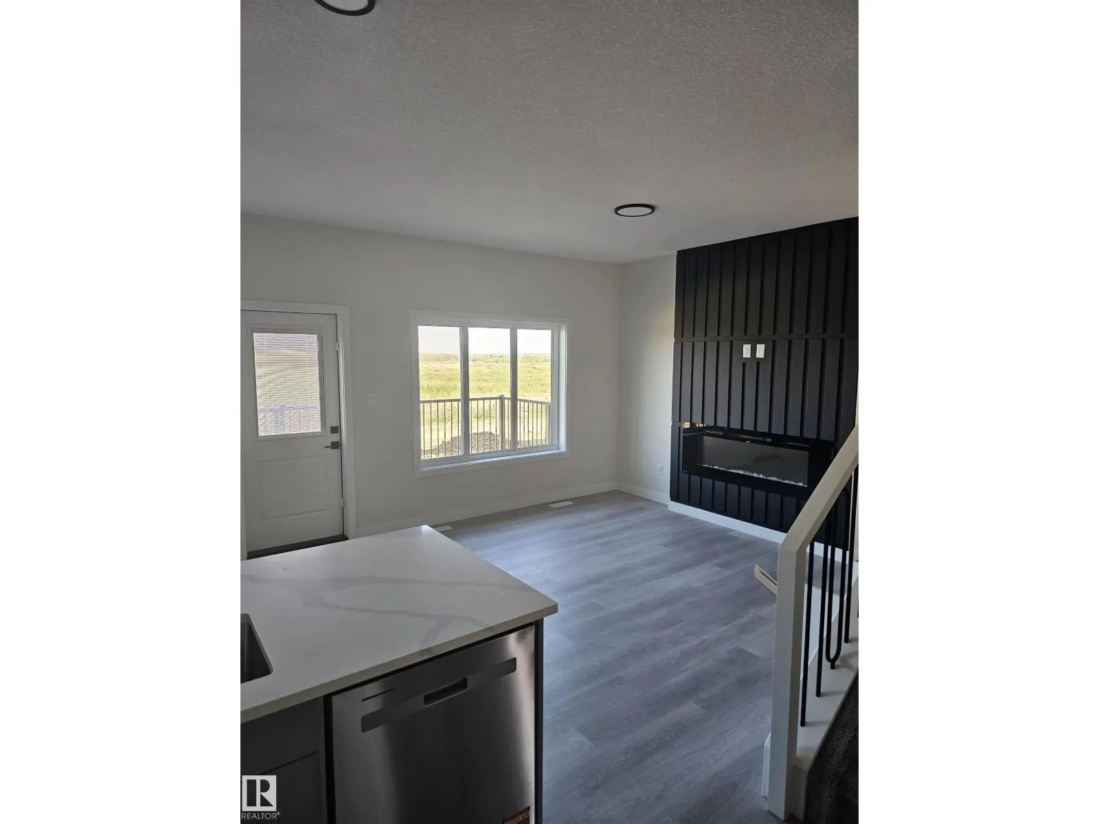 131 PIERWYCK LO