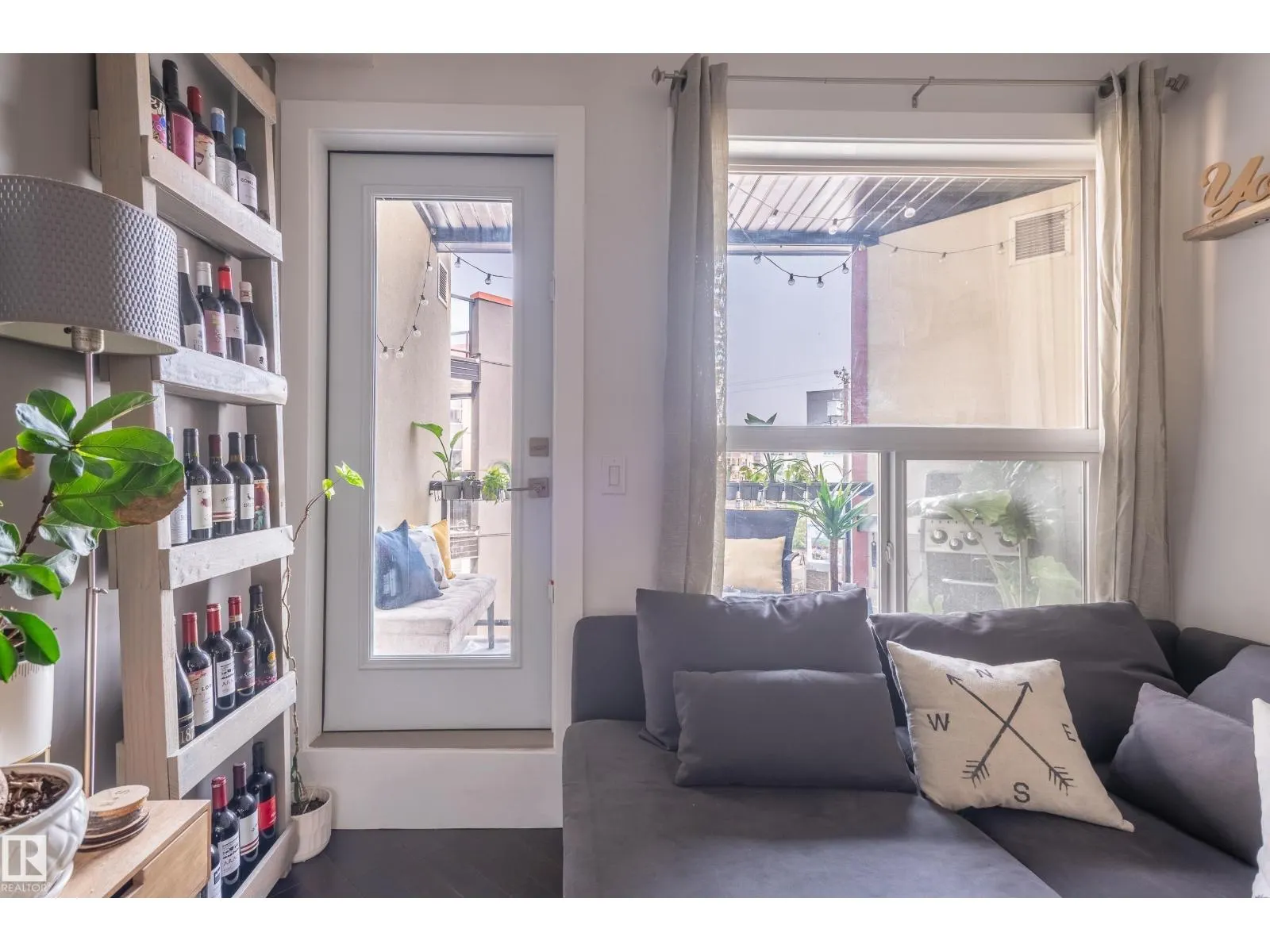 #305 10523 123 ST NW