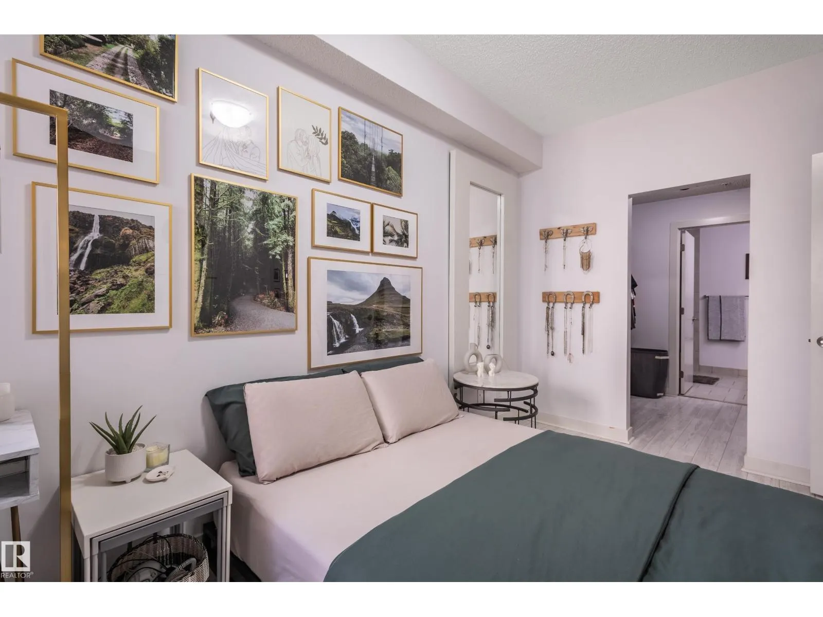 #305 10523 123 ST NW