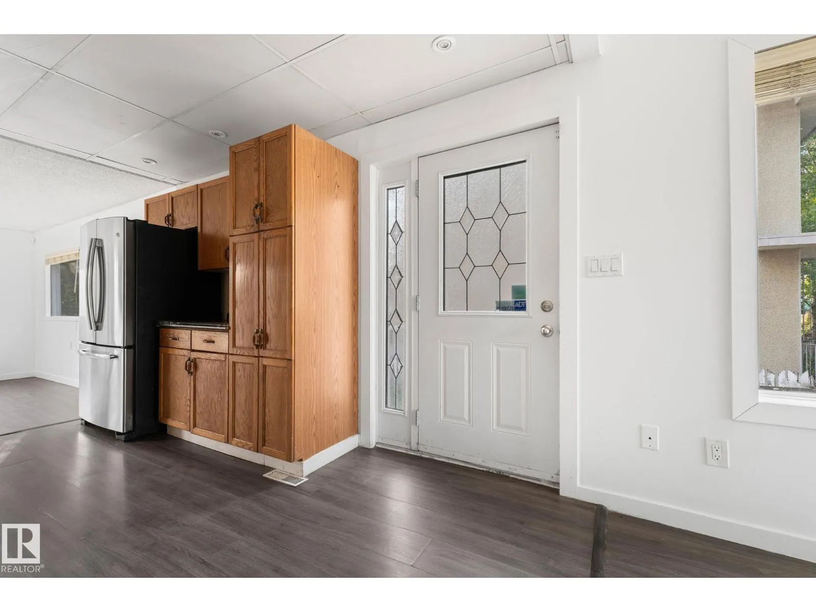 11817 44 ST NW