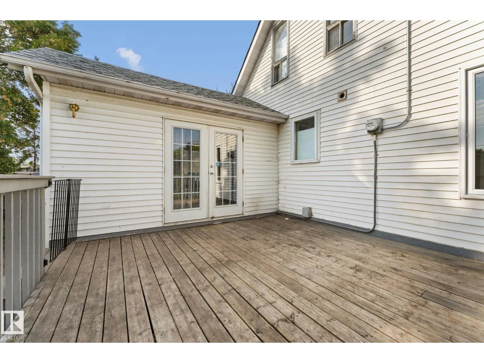 11817 44 ST NW