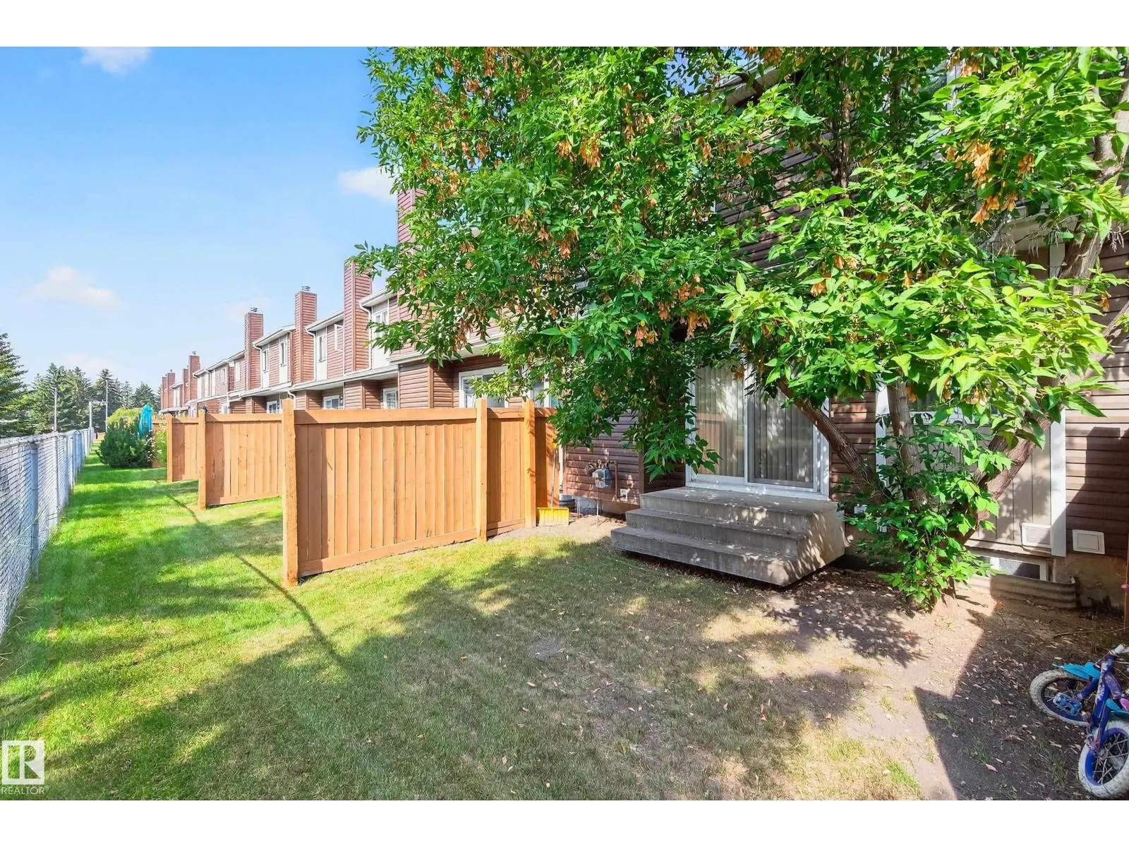 #19 3115 119 ST NW