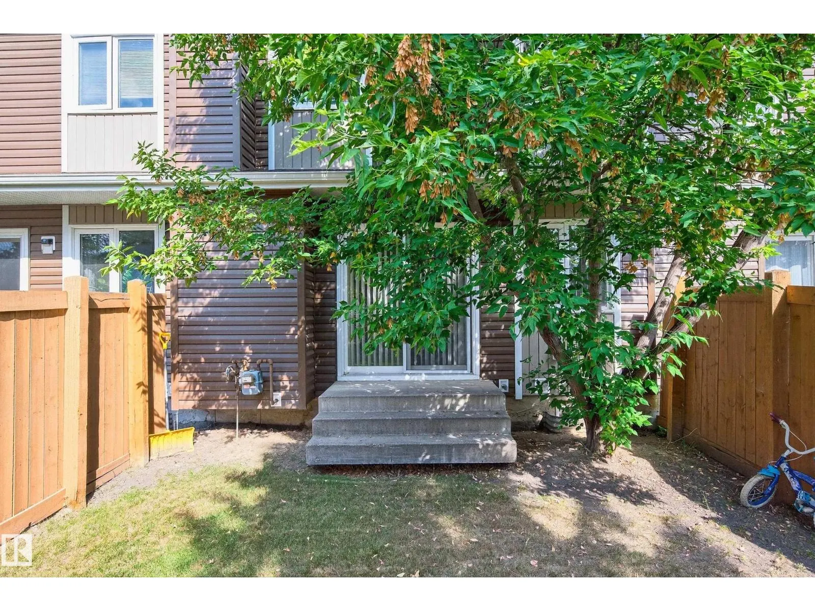 #19 3115 119 ST NW