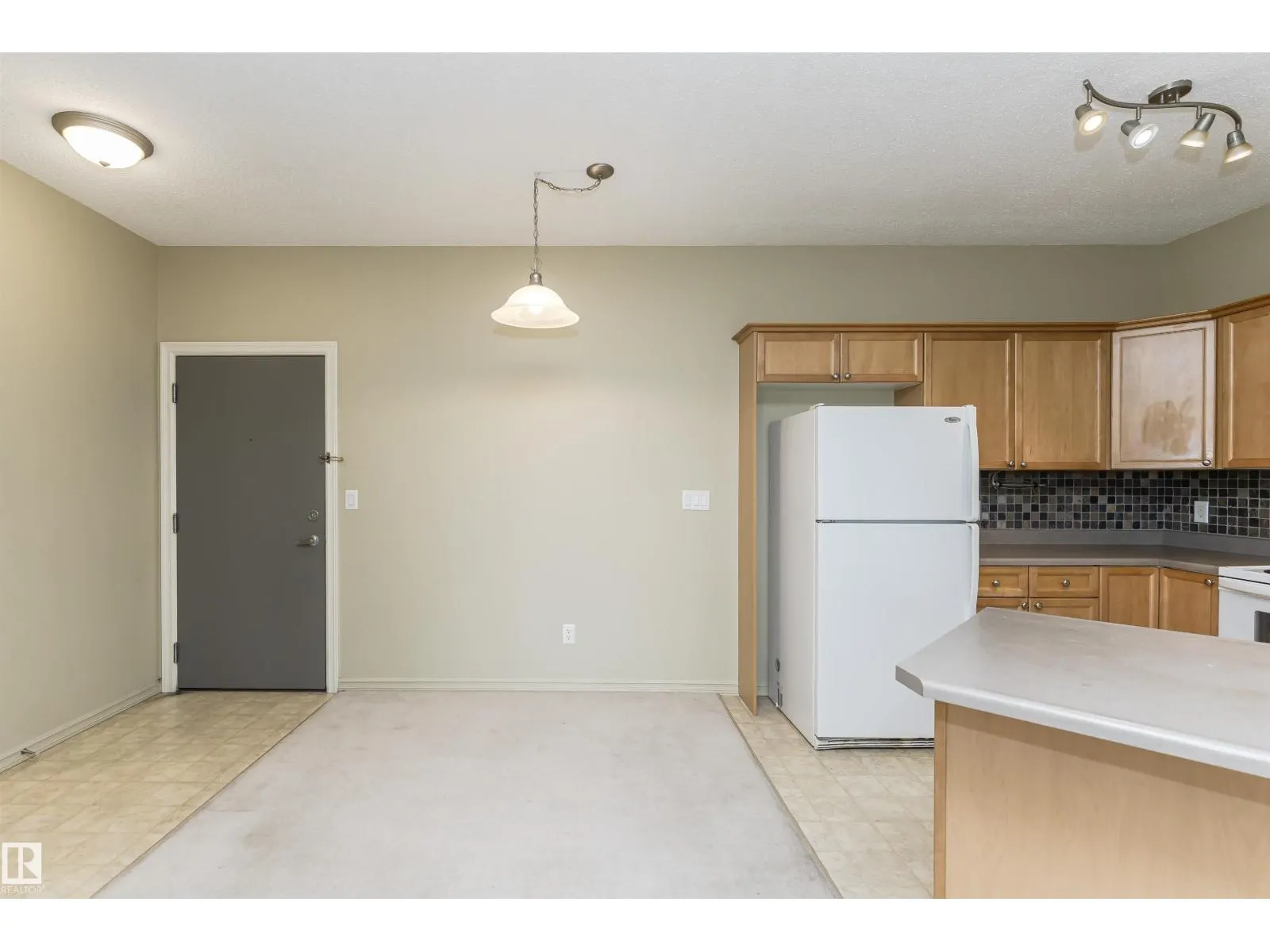 #315 226 MACEWAN RD SW