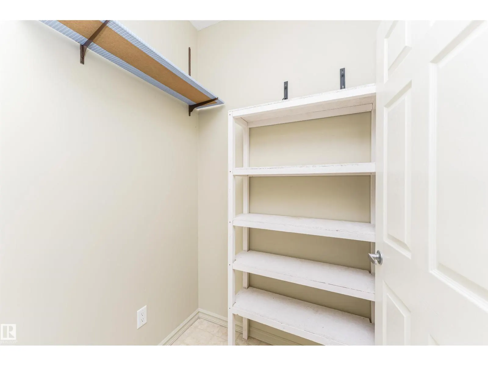 #315 226 MACEWAN RD SW