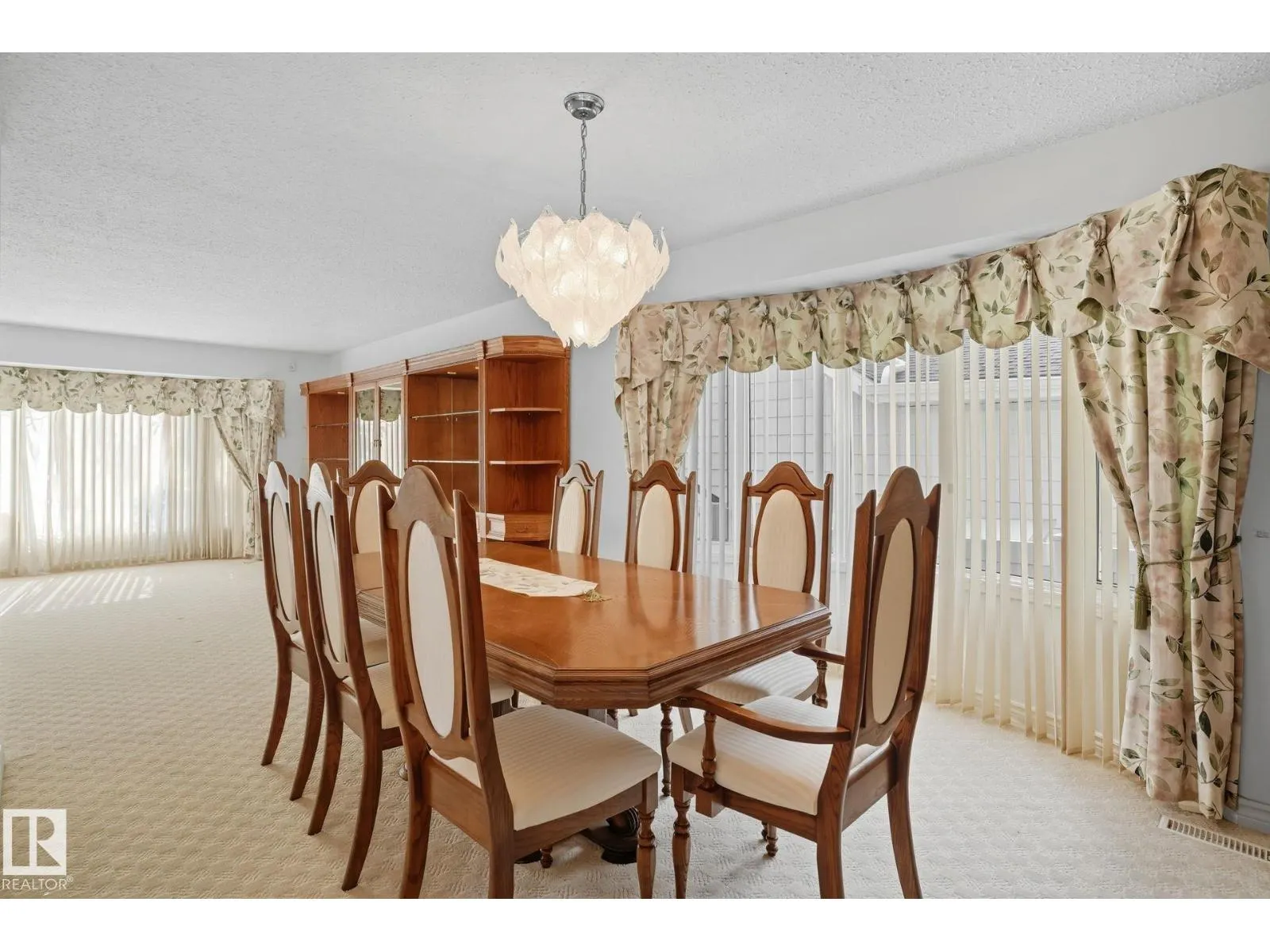 10430 31A AV NW