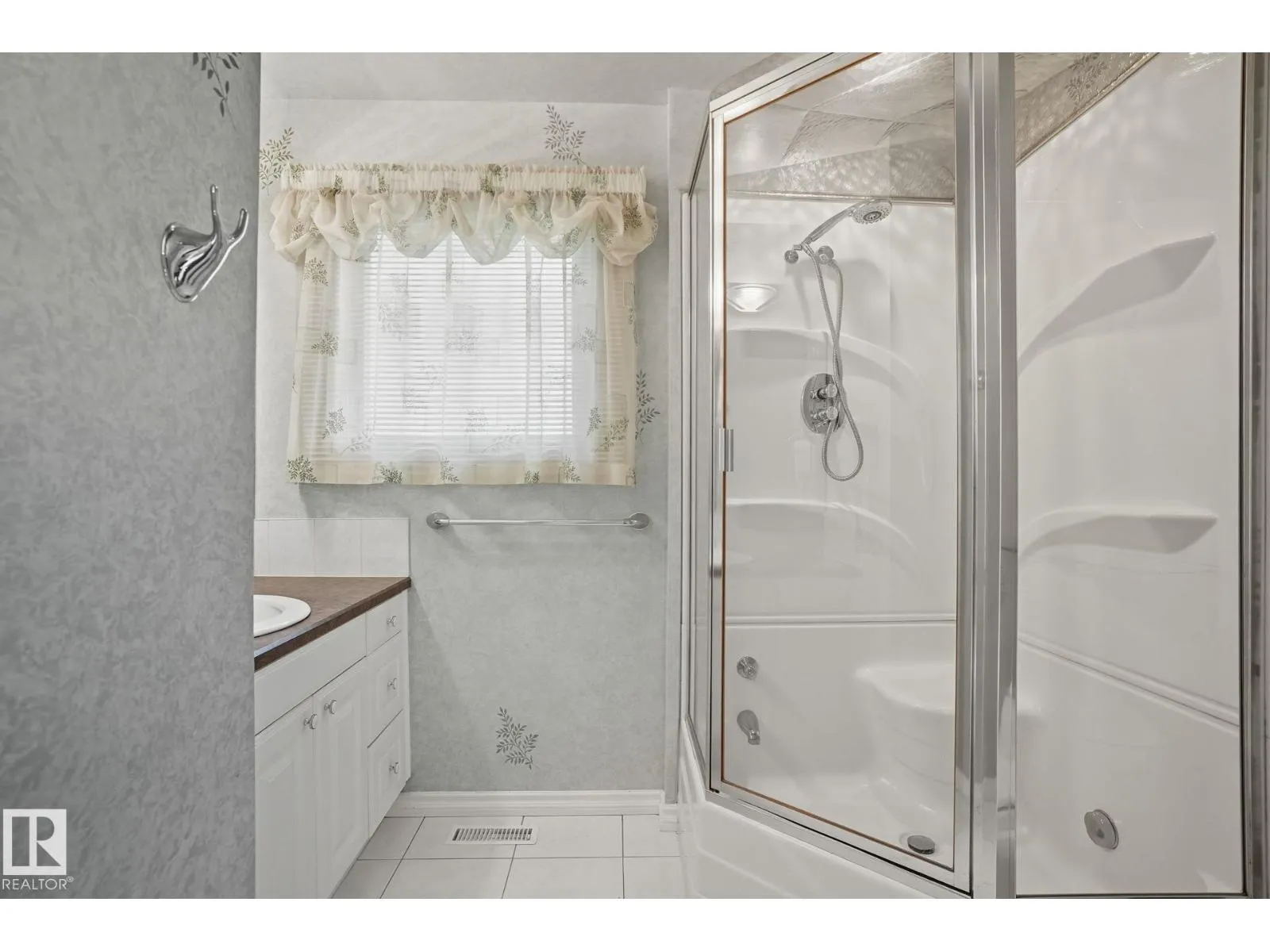 10430 31A AV NW