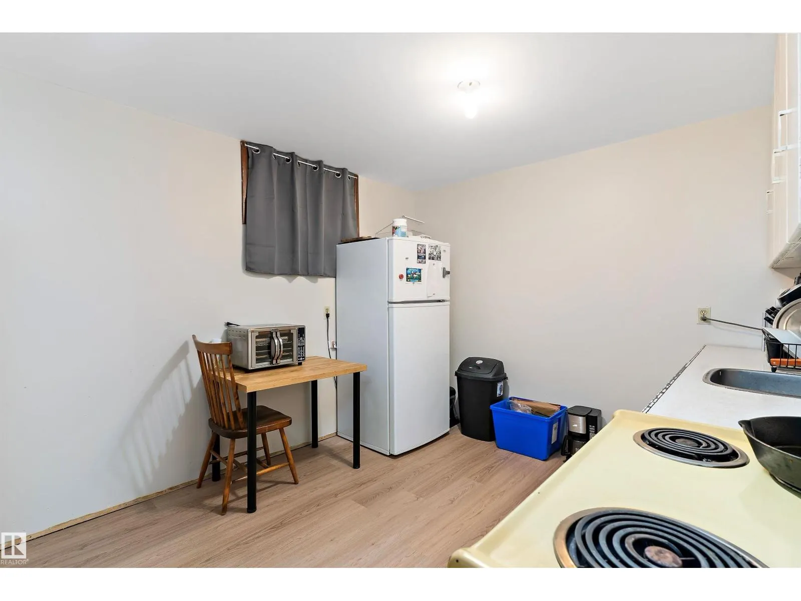 11015 152 ST NW