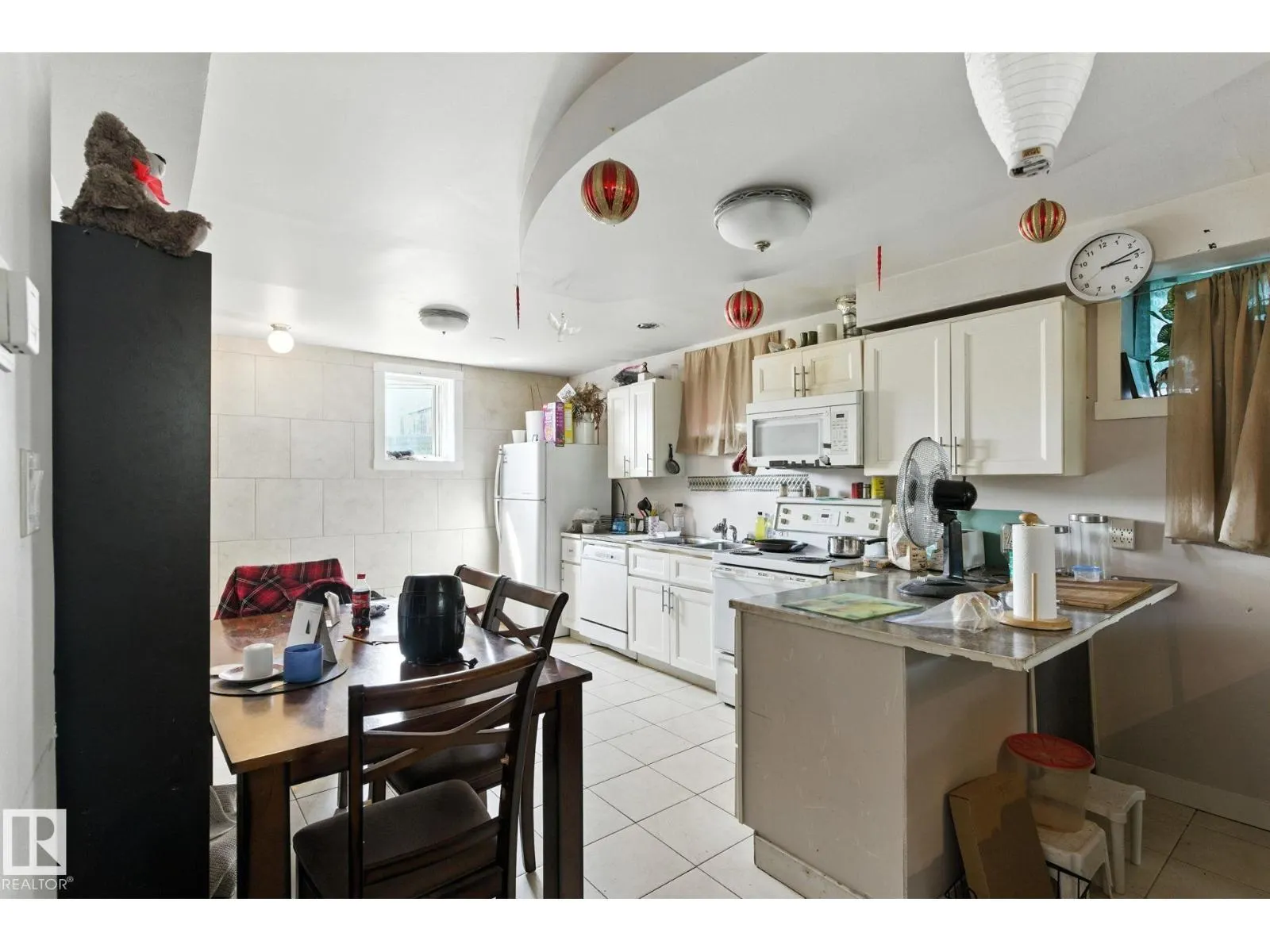 11920 71 ST NW