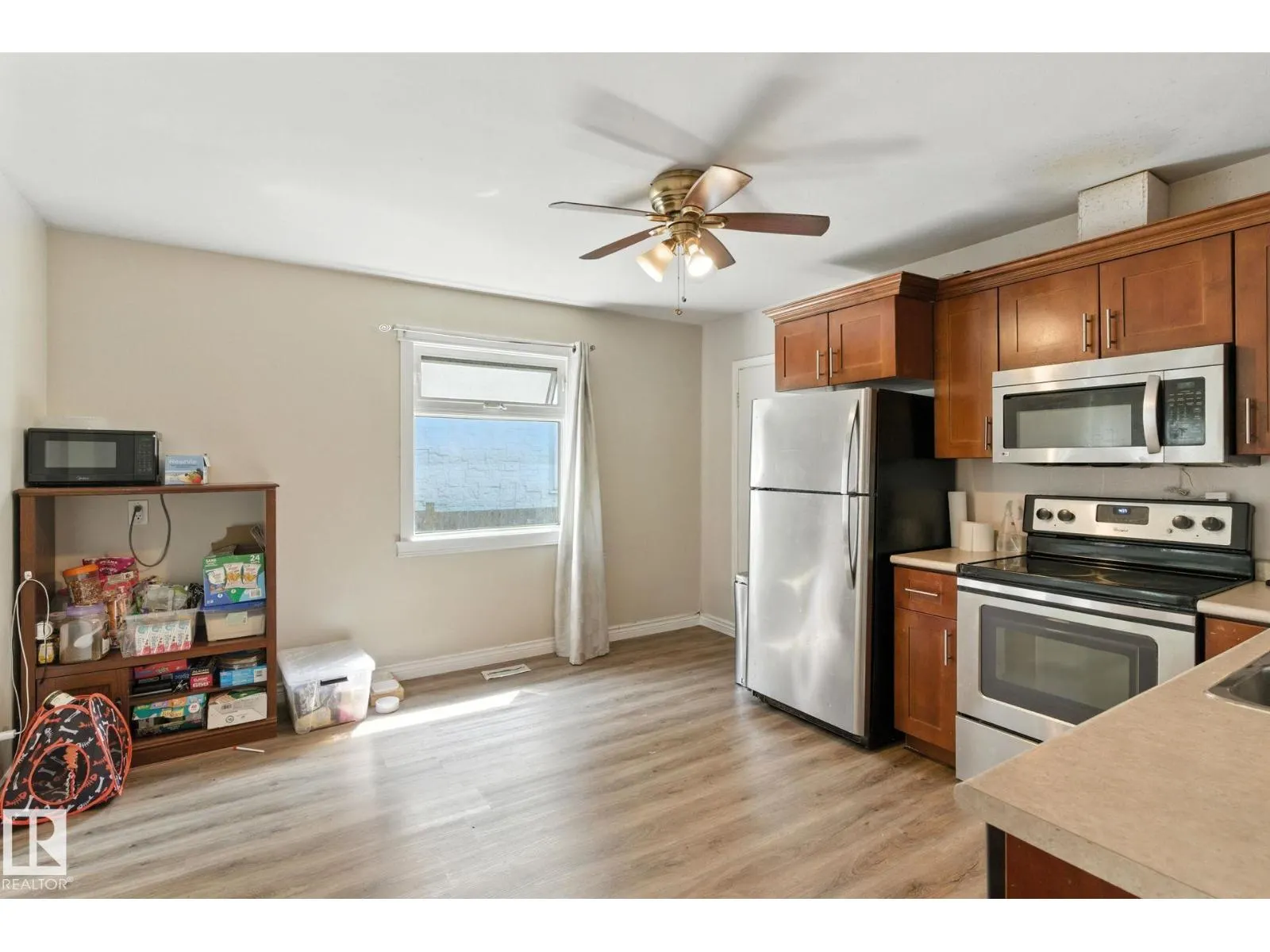 11920 71 ST NW