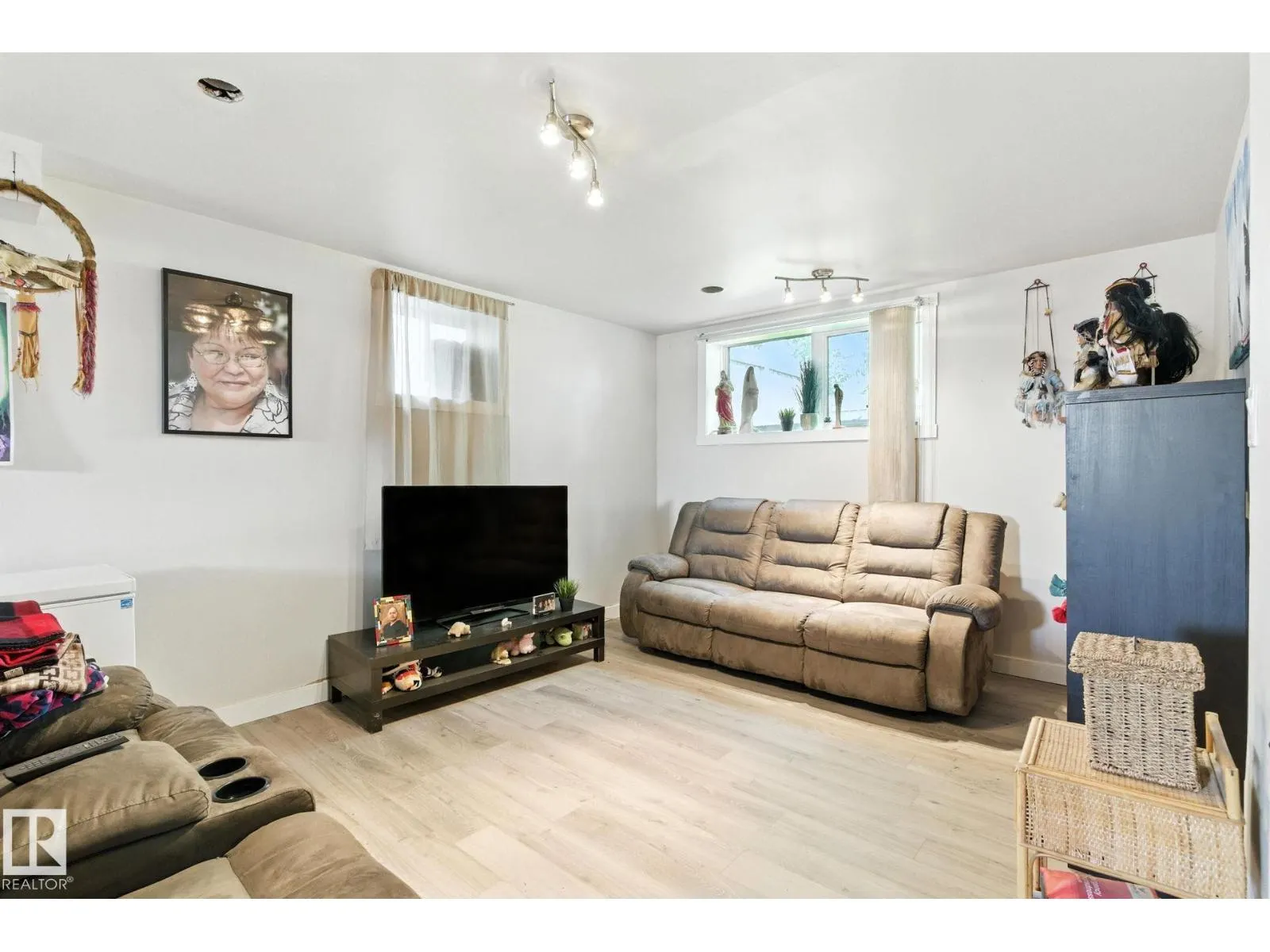 11920 71 ST NW