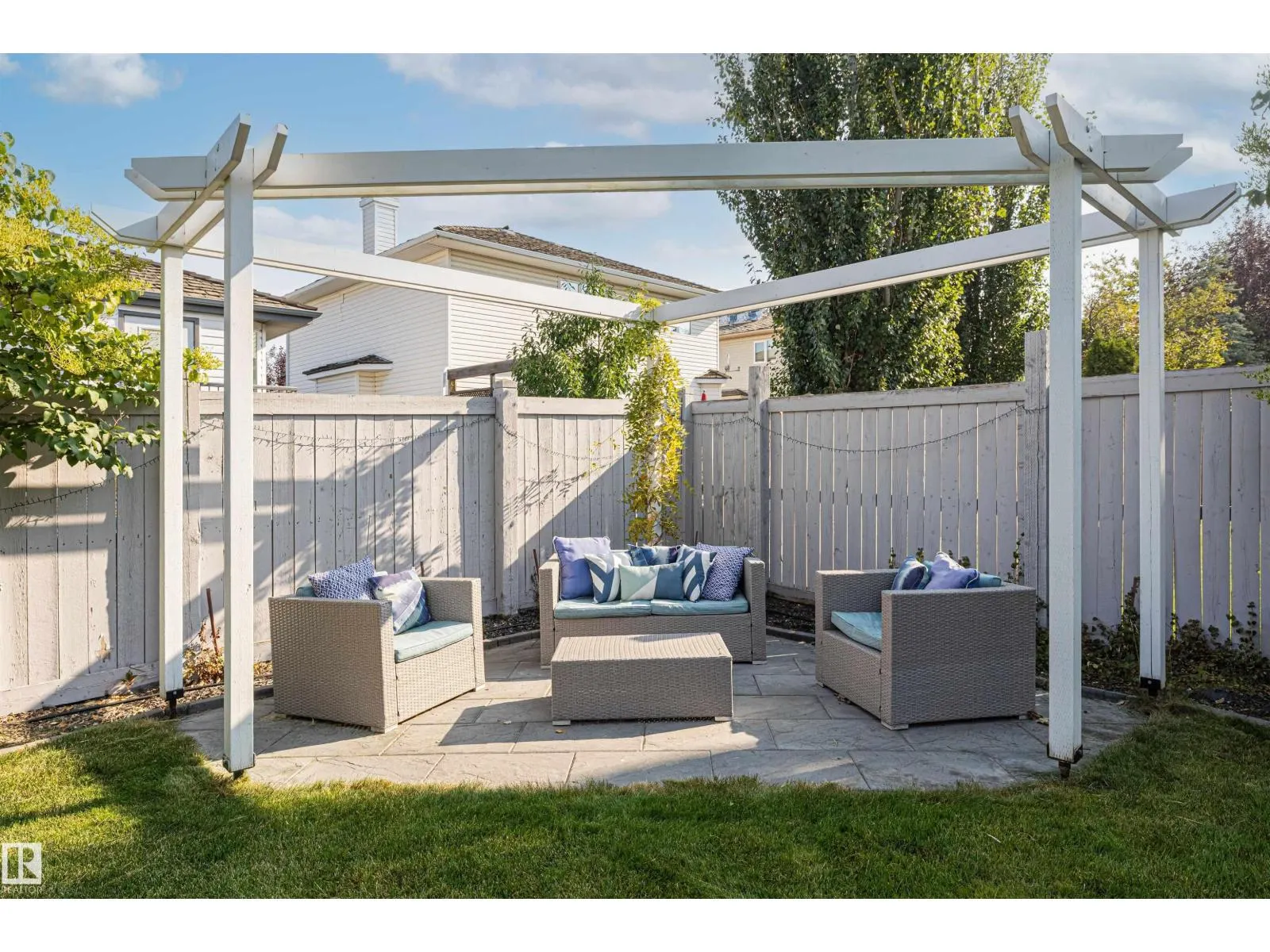 23 NEWCASTLE RD