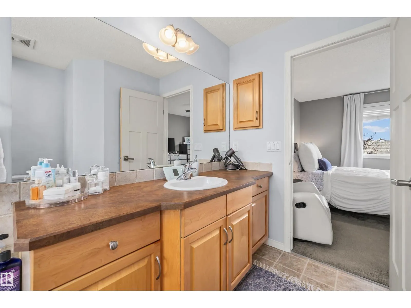 23 NEWCASTLE RD
