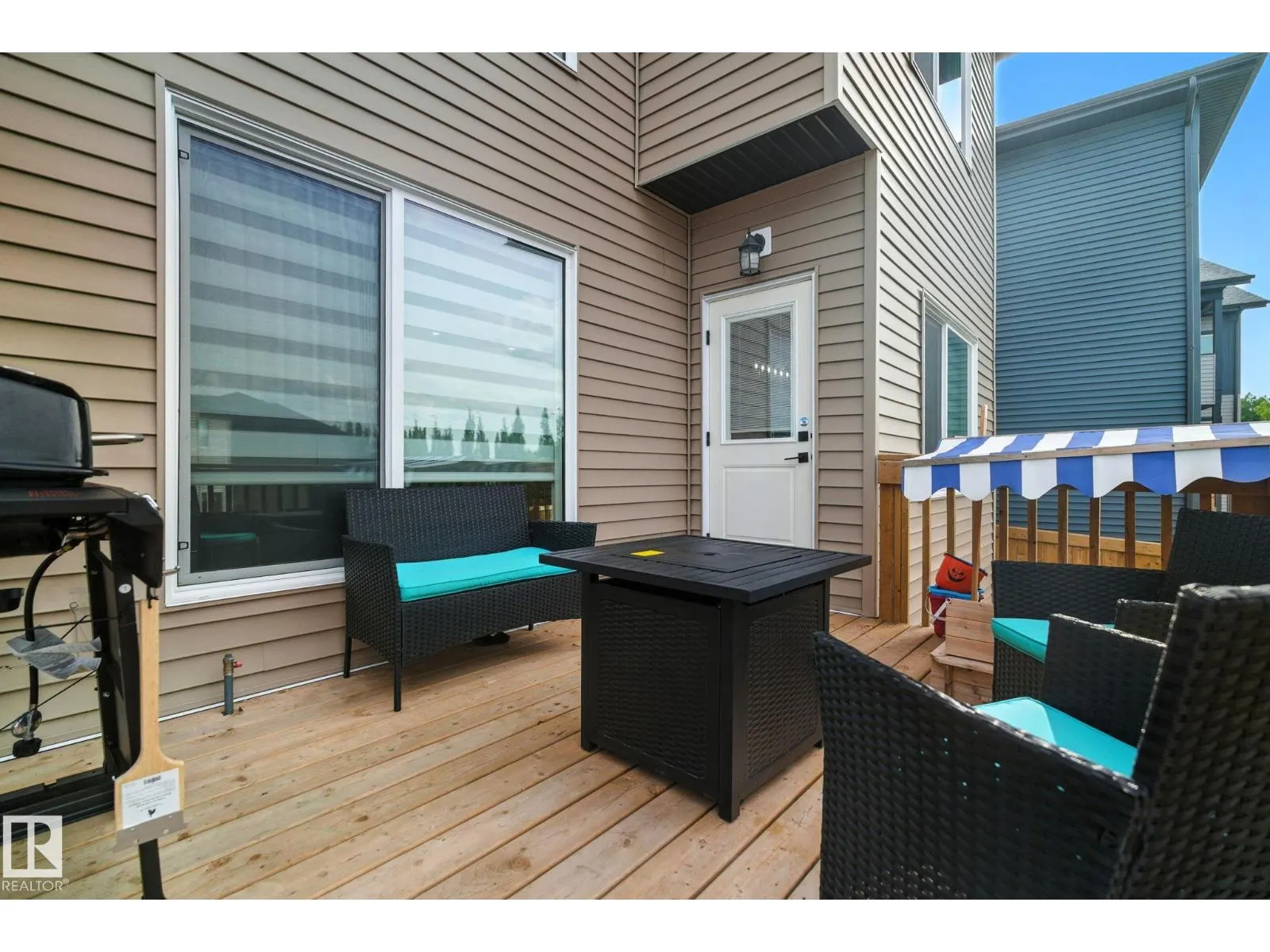 50 GRASSVIEW CR