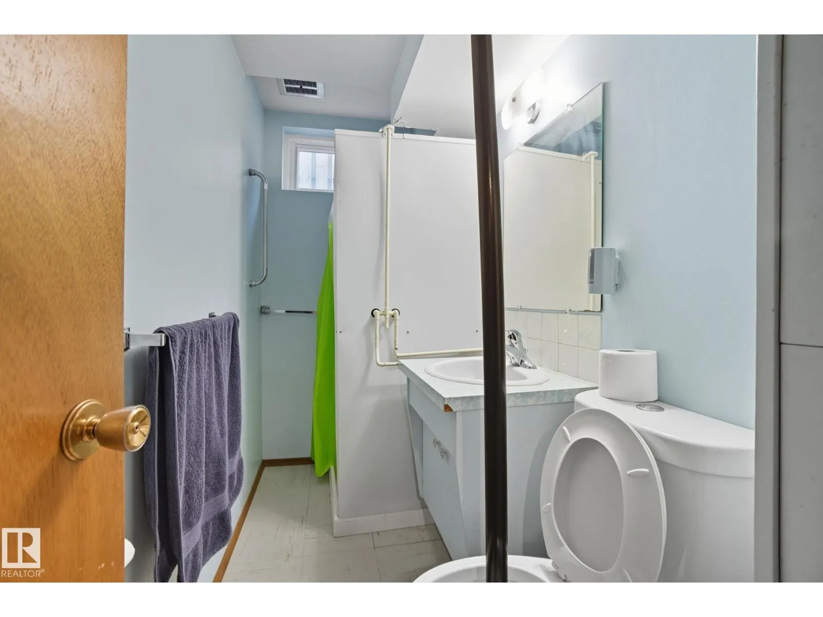 13612 135 ST NW
