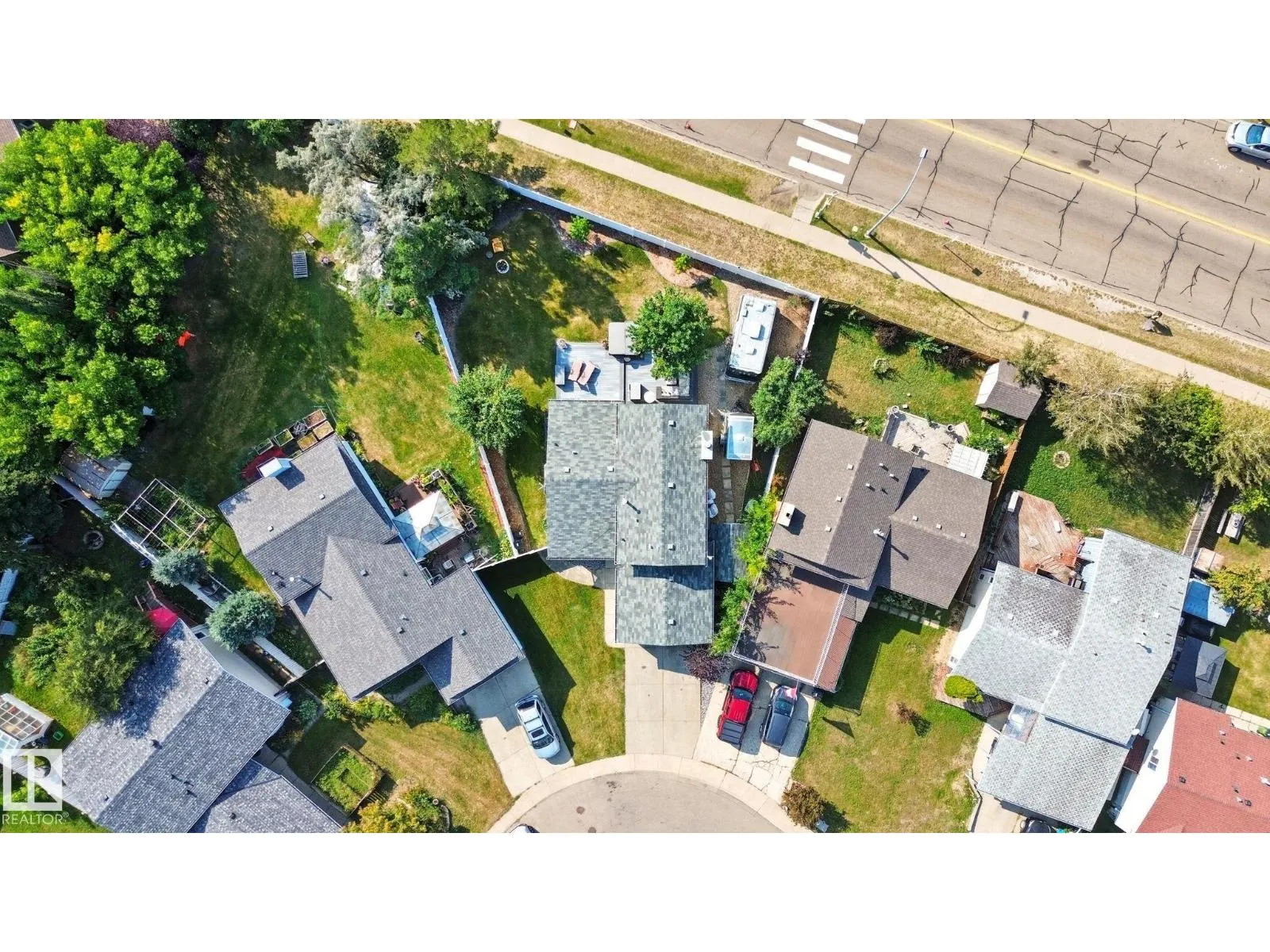 4003 18 AV NW