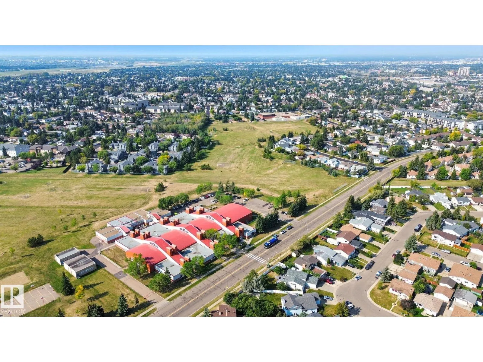 4003 18 AV NW