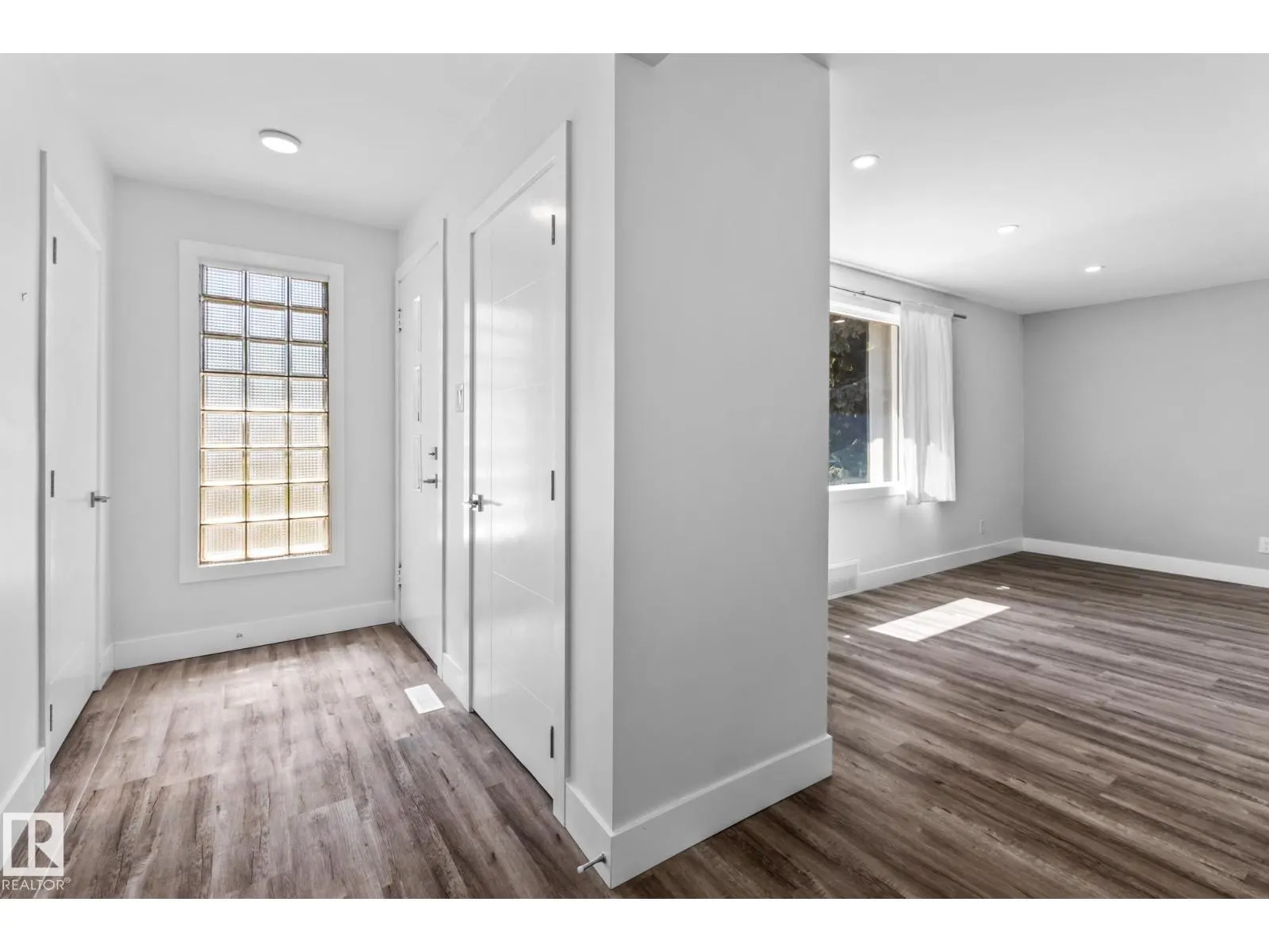 11420 112 AV NW