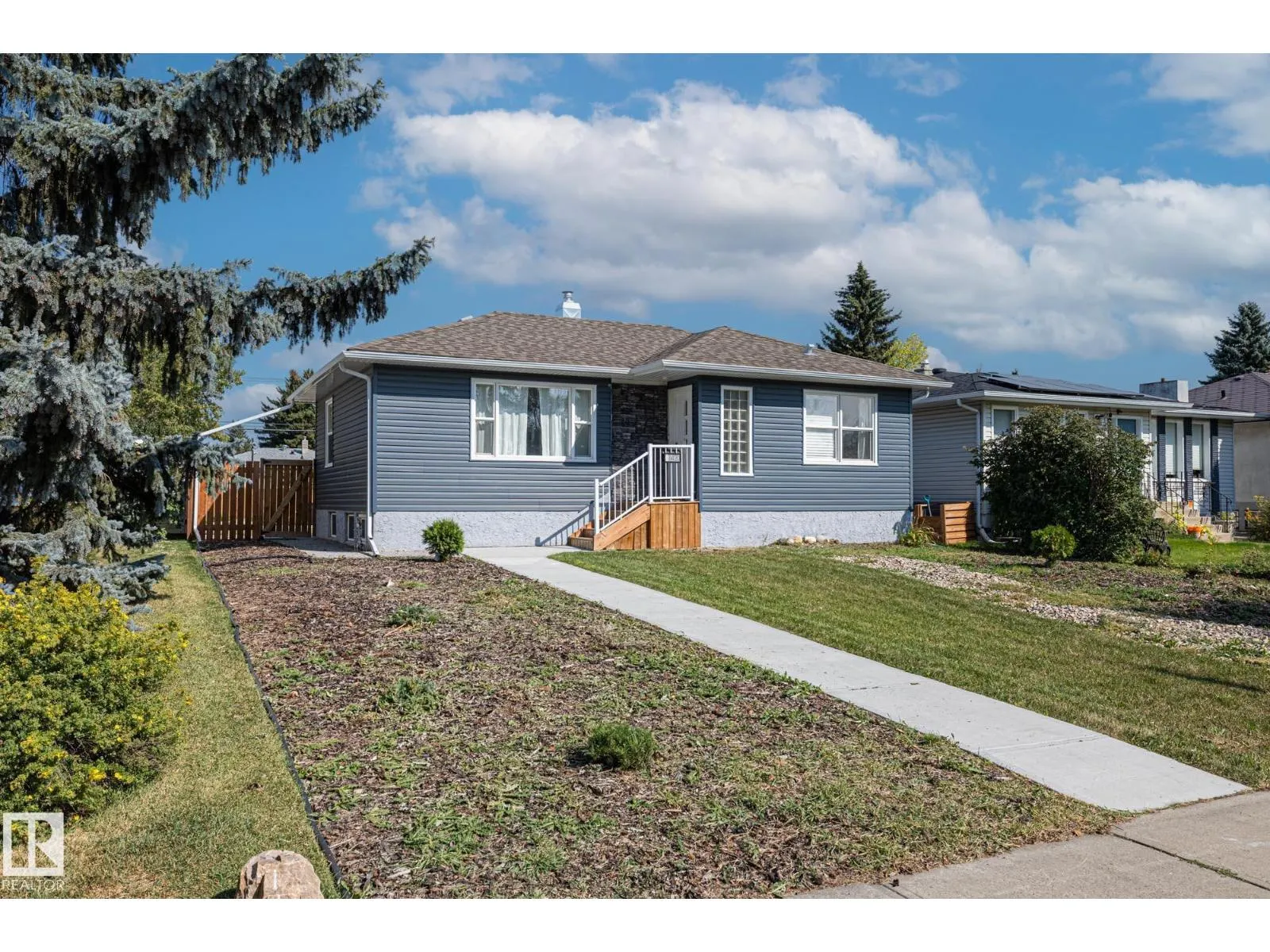 11420 112 AV NW