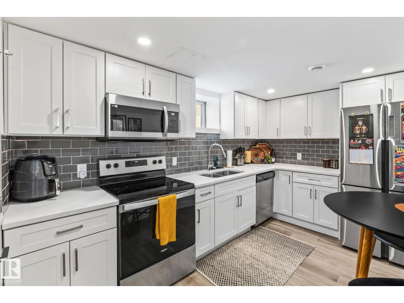 11420 112 AV NW