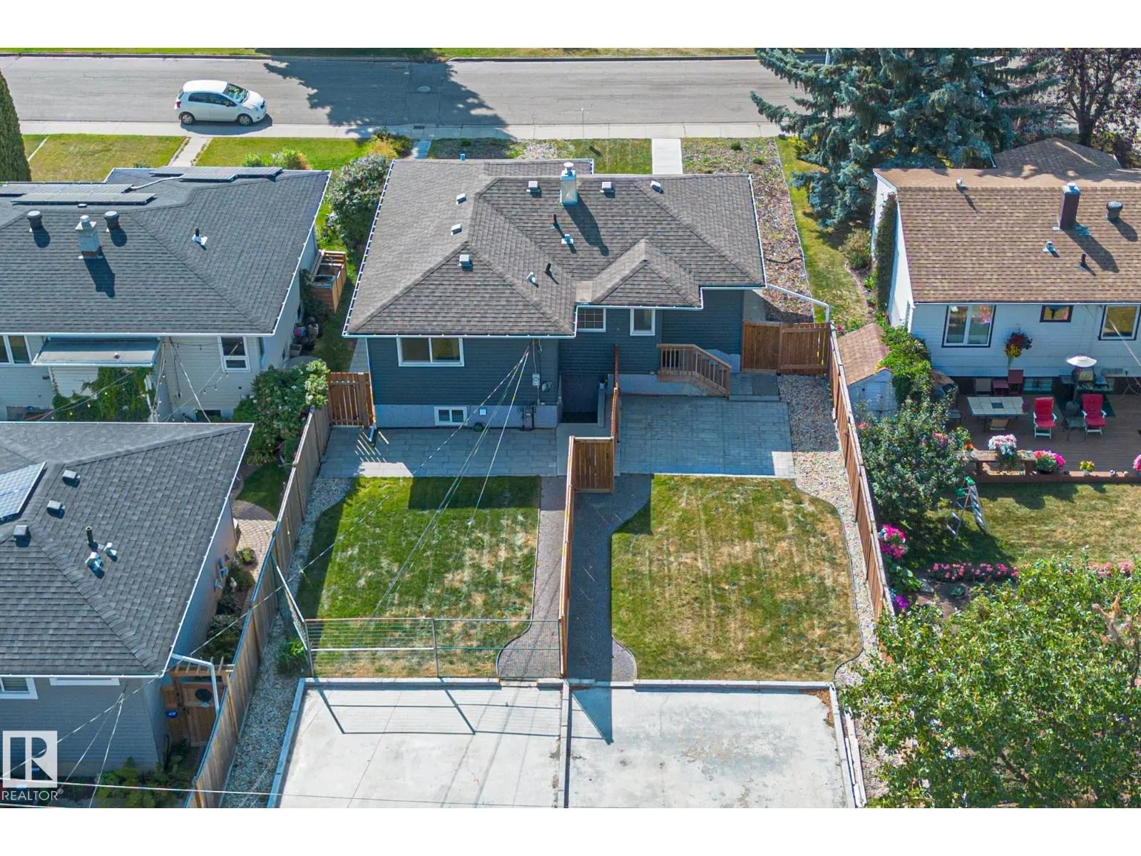 11420 112 AV NW