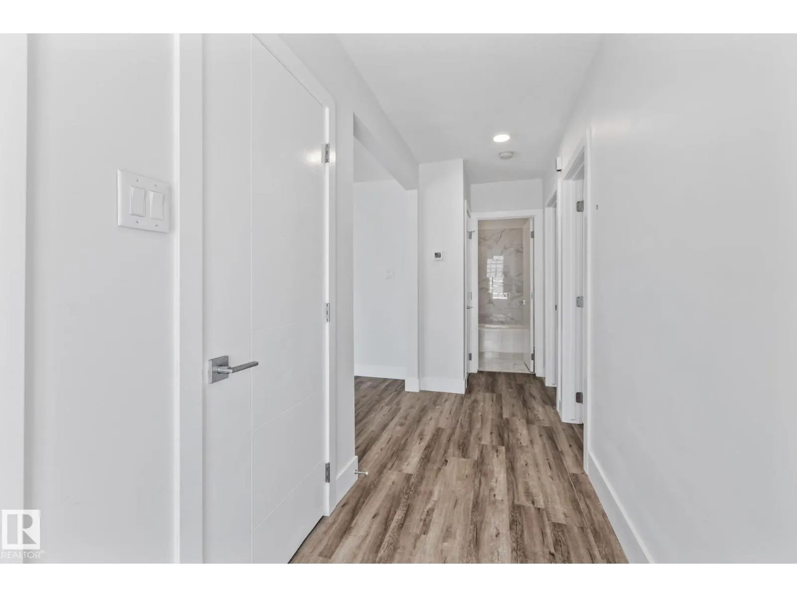 11420 112 AV NW