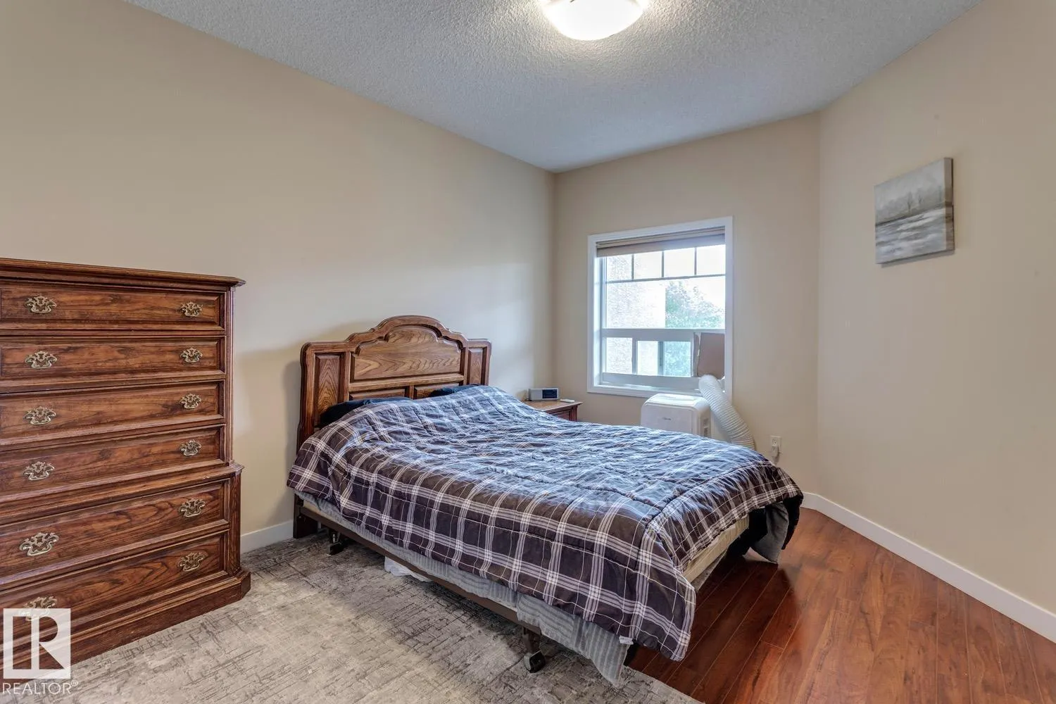 #426 2045 GRANTHAM CT NW