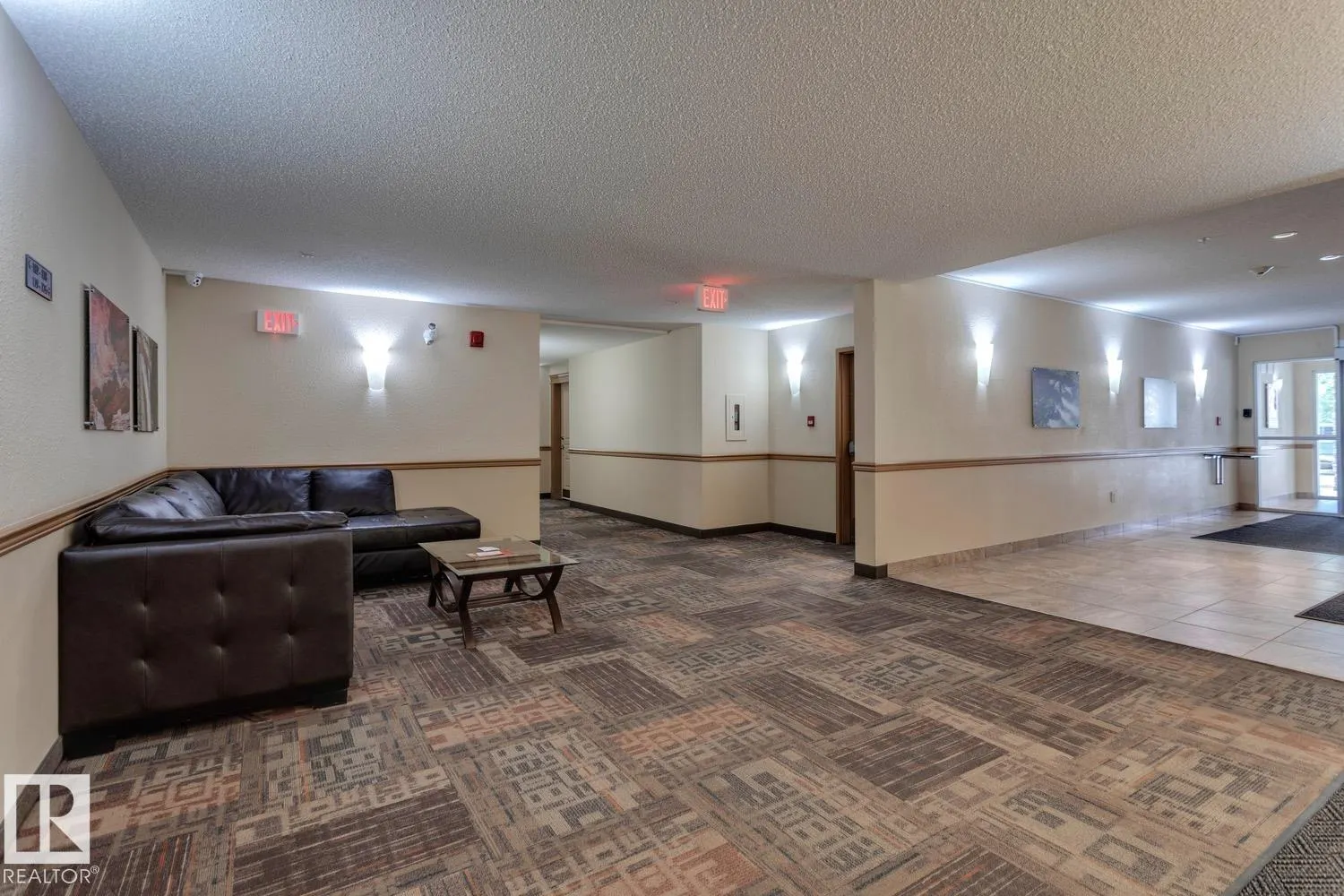 #426 2045 GRANTHAM CT NW