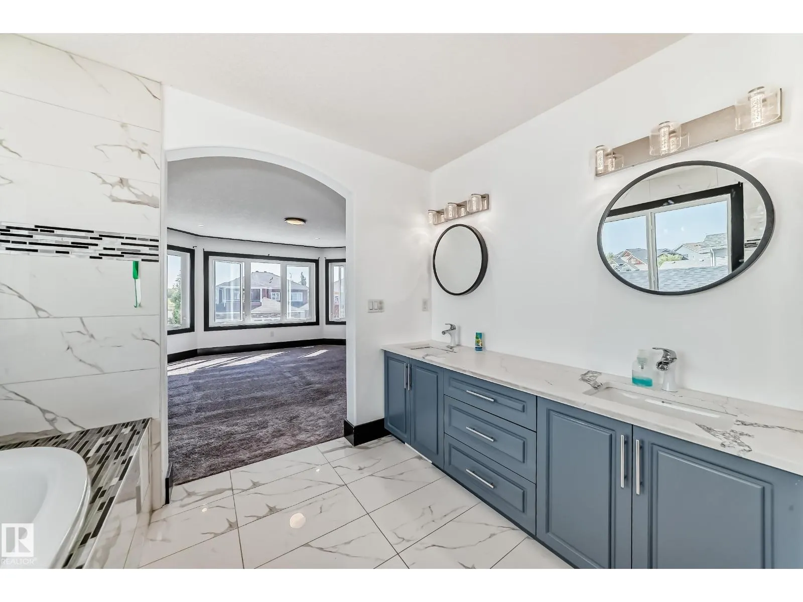 128 Houle DR