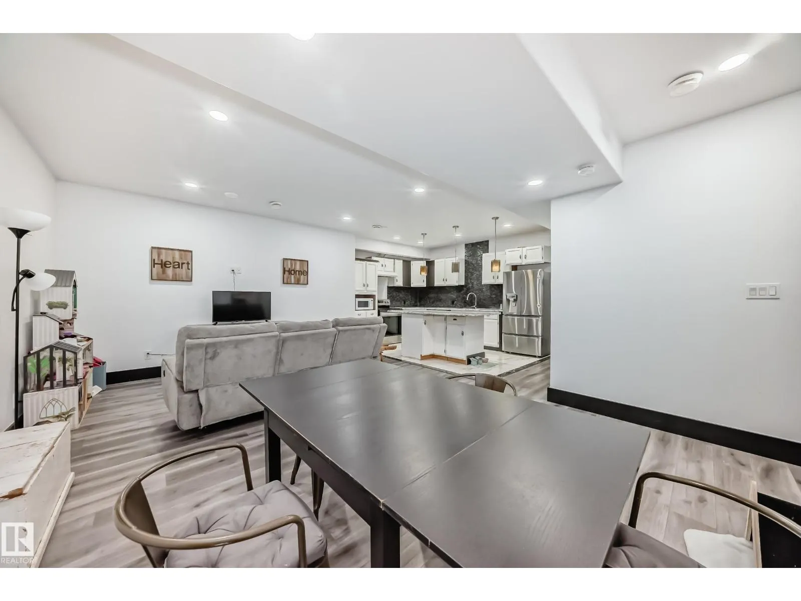 128 Houle DR