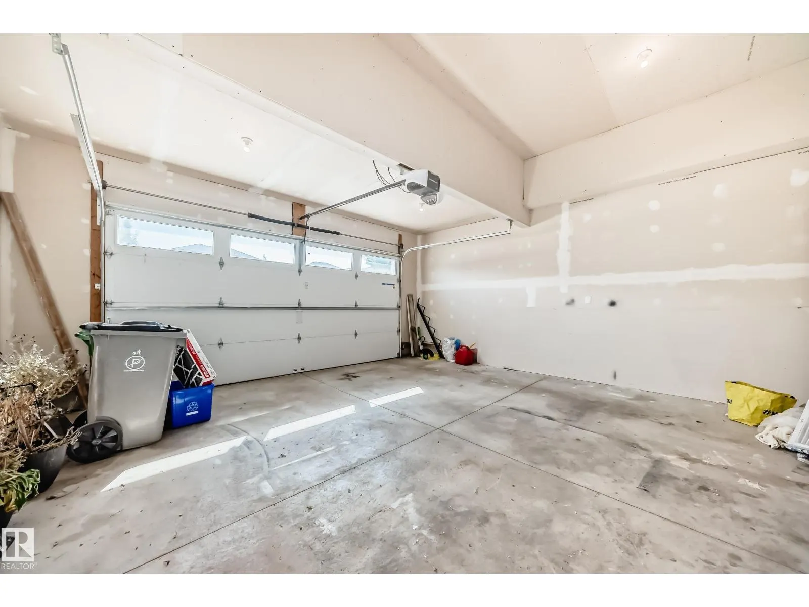 128 Houle DR