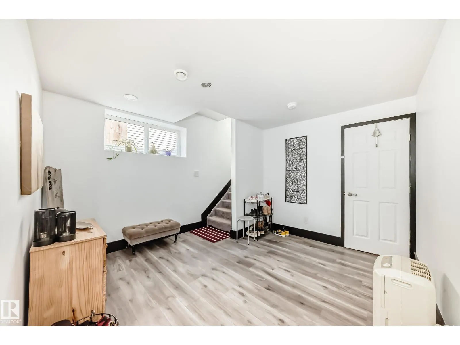 128 Houle DR