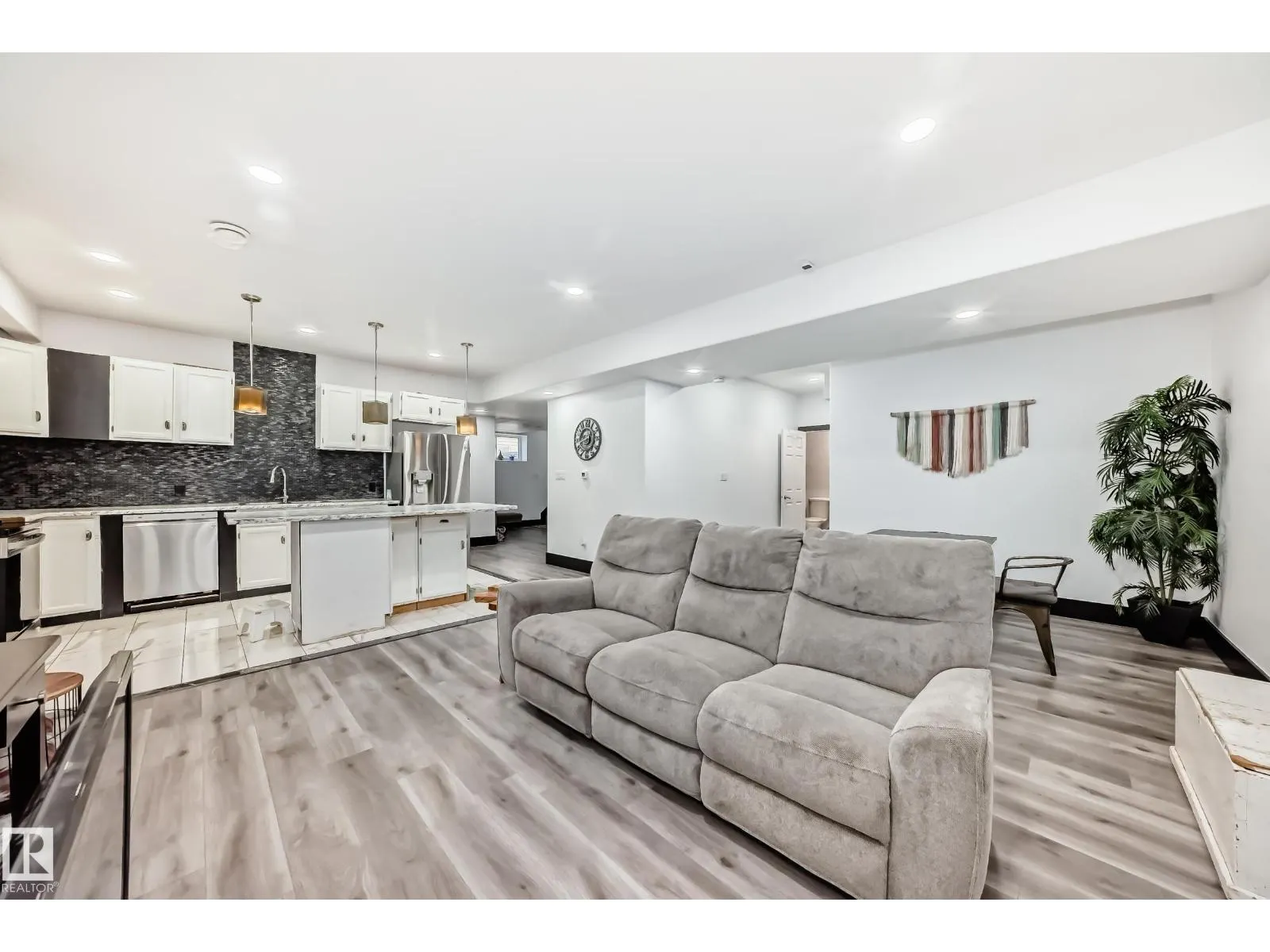 128 Houle DR